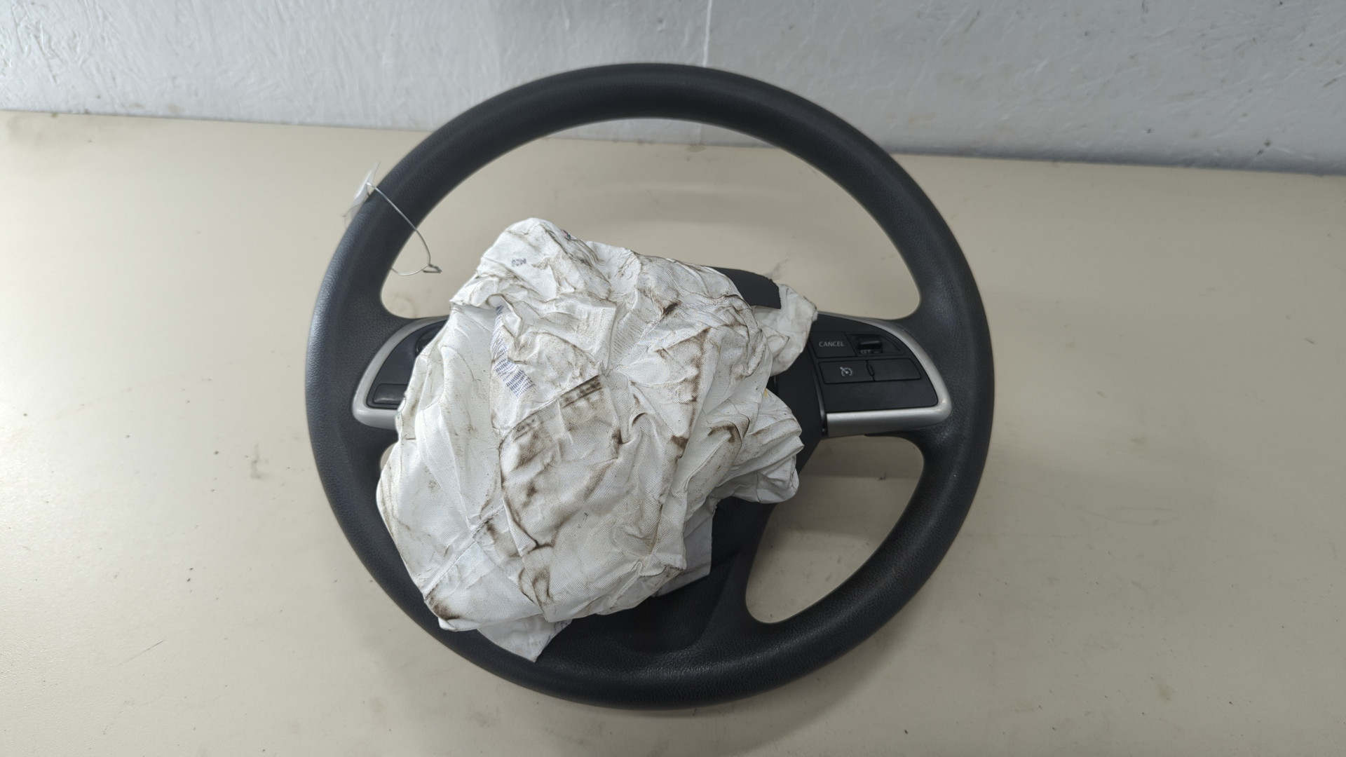 Рулевое колесо (руль)