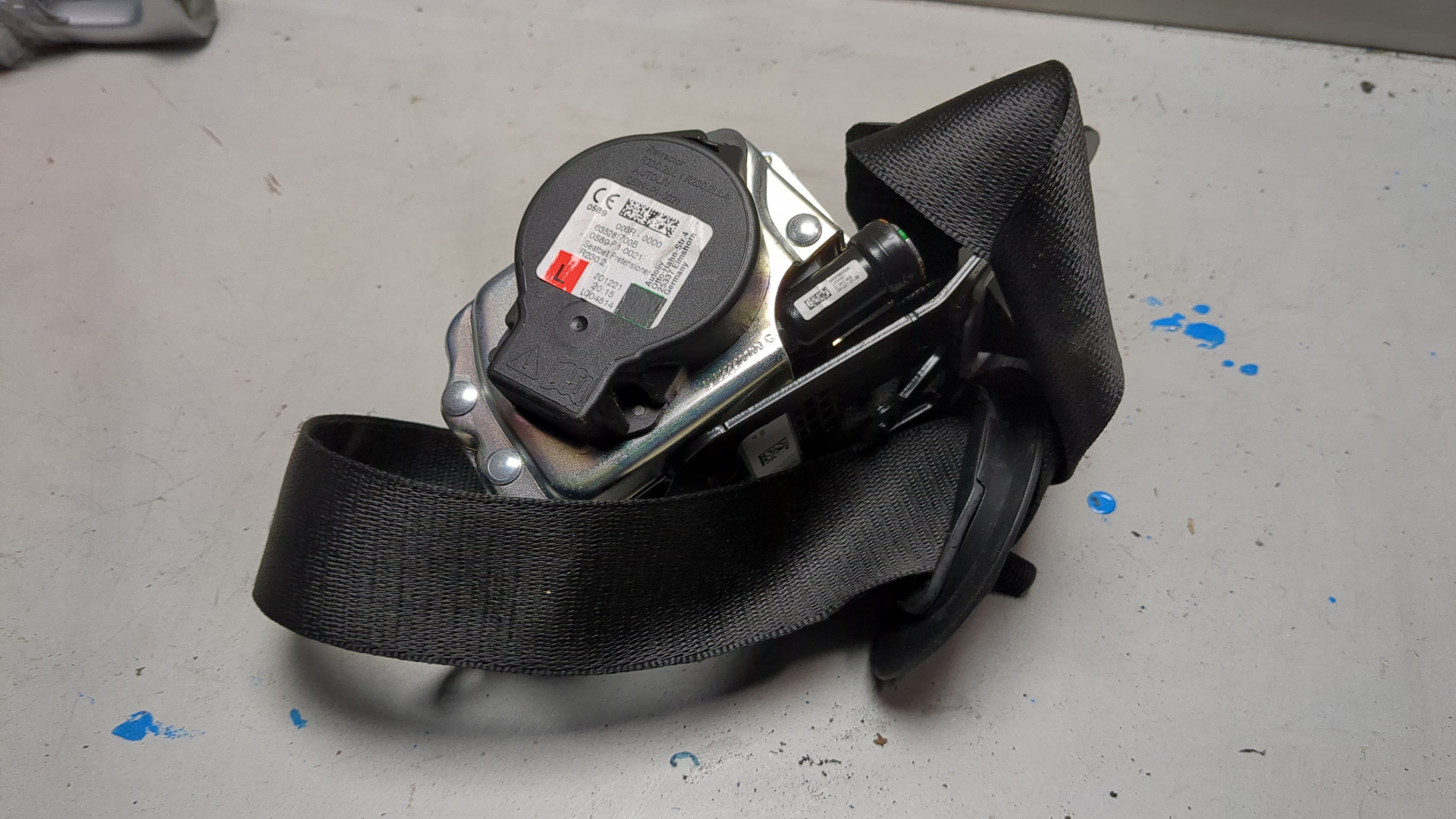 Ремень безопасности