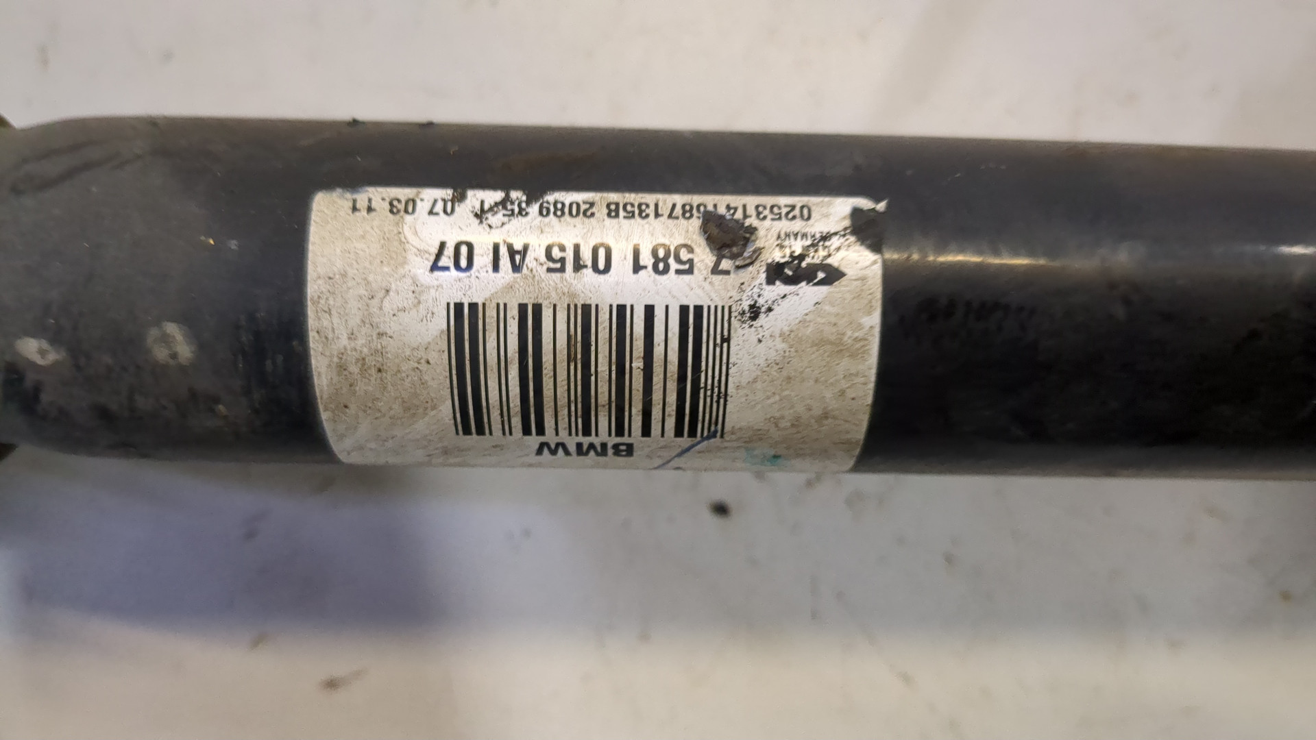 Полуось задняя