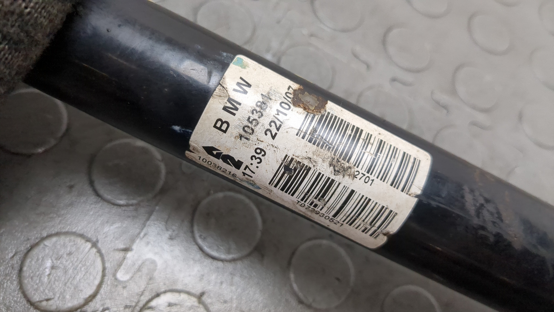 Полуось задняя