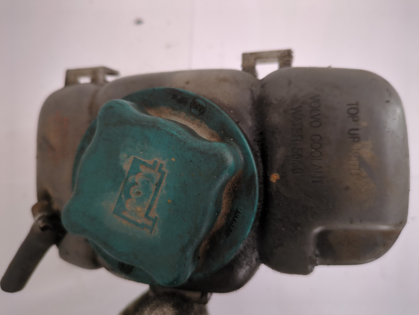 Бачок расширительный