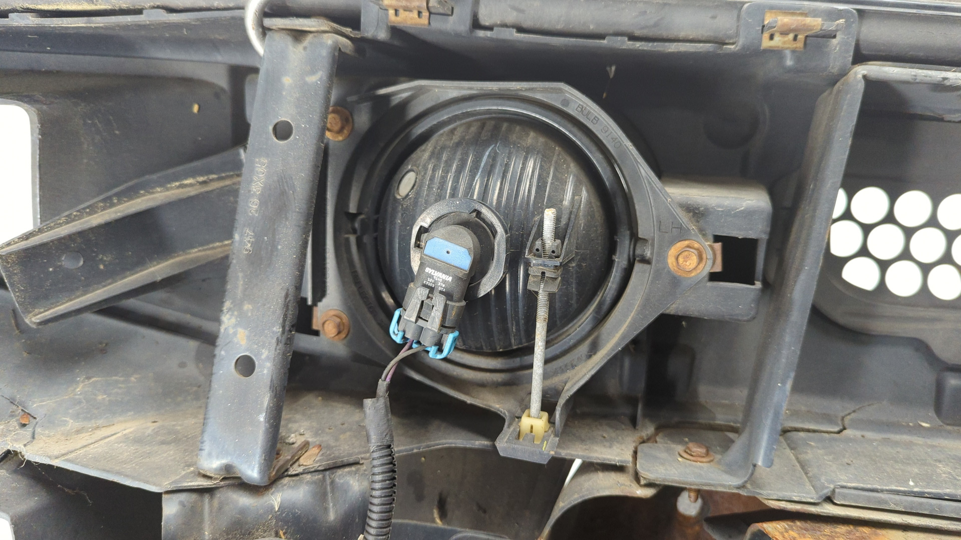 Бампер передний