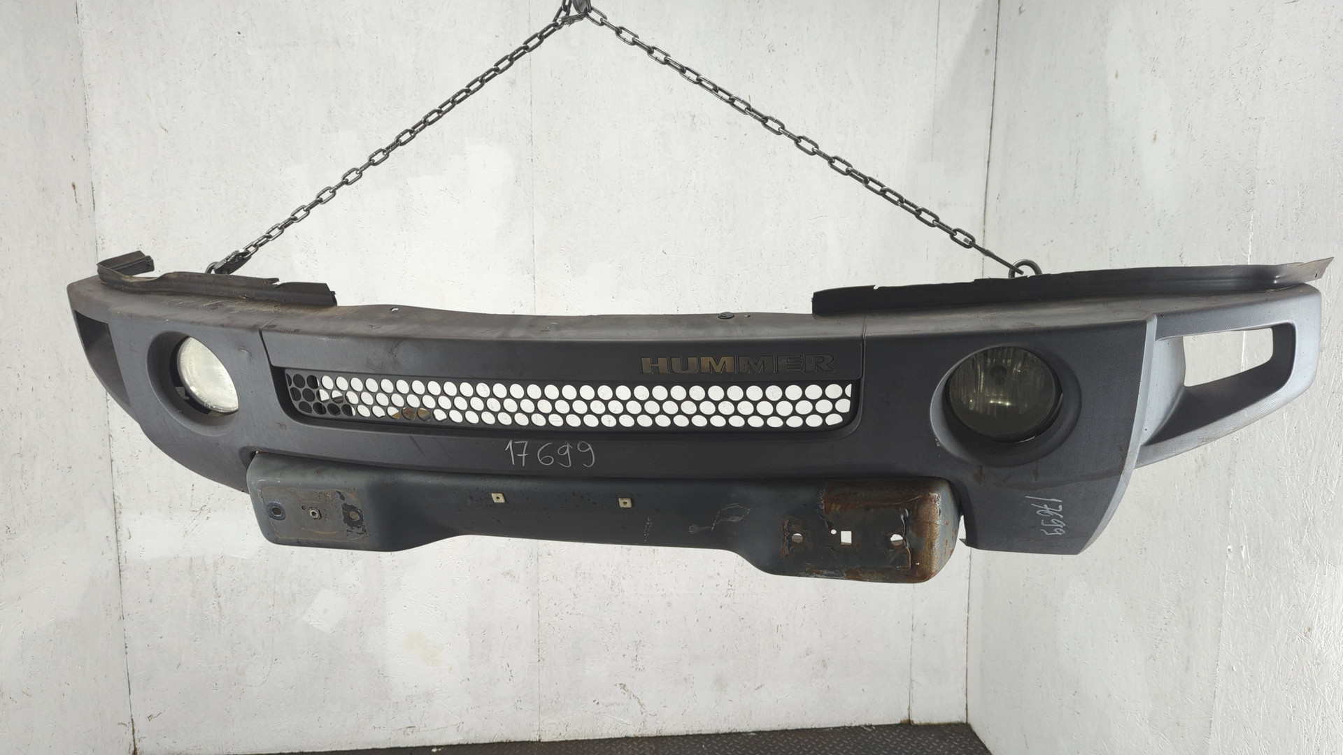 Бампер передний