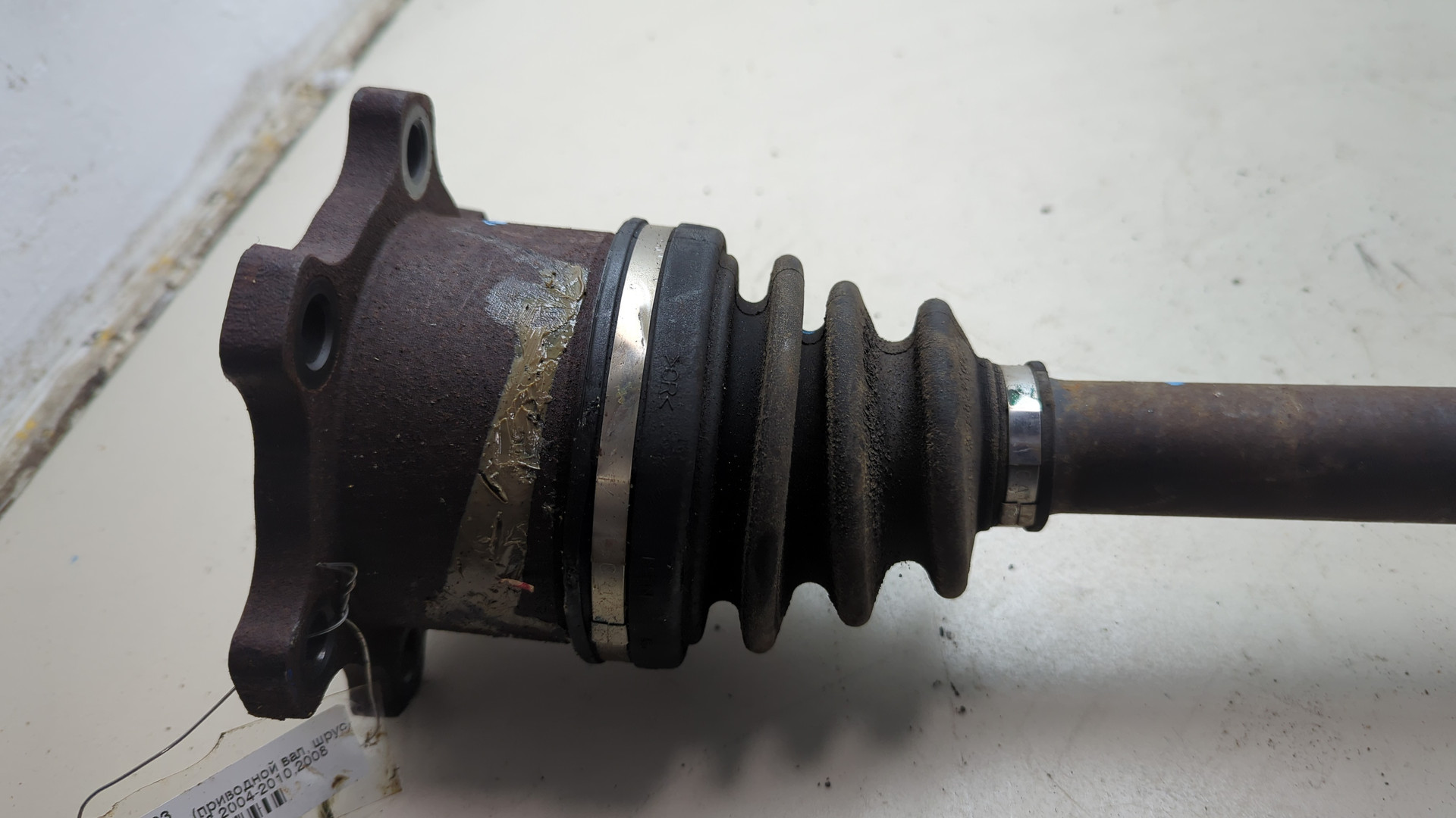 Полуось задняя