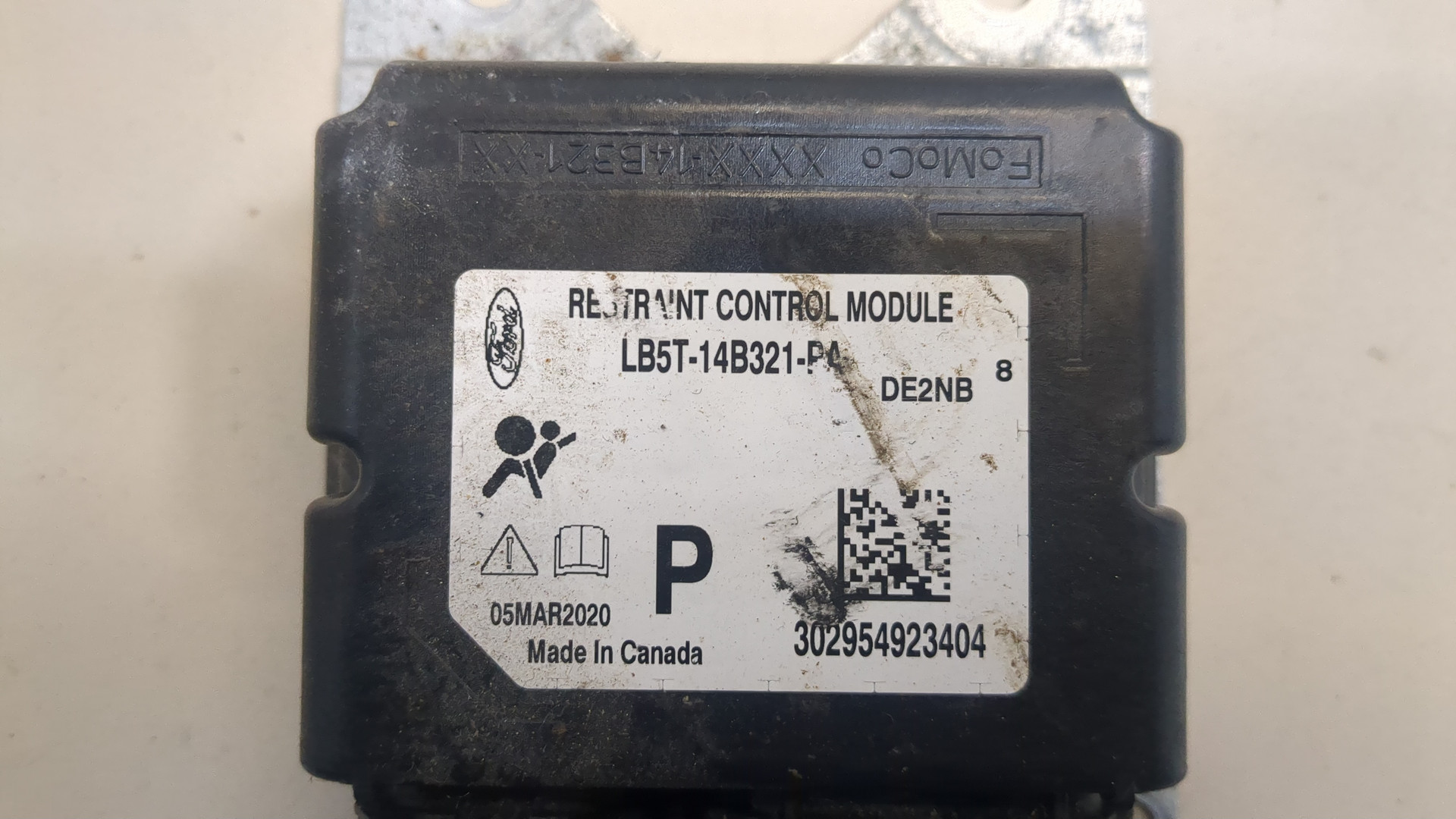 Блок управления подушек безопасности (AIR BAG)