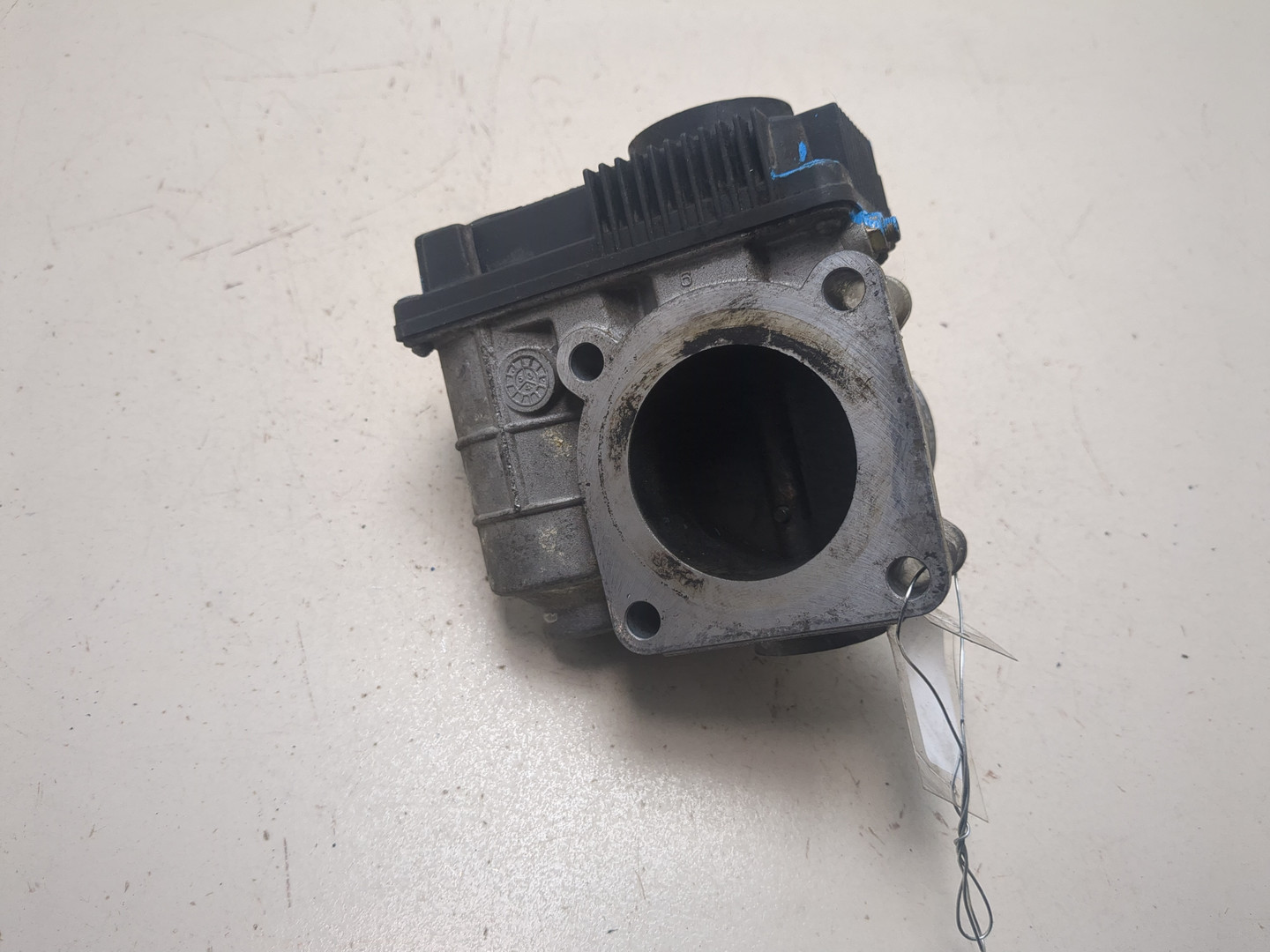 Заслонка дроссельная электрическая