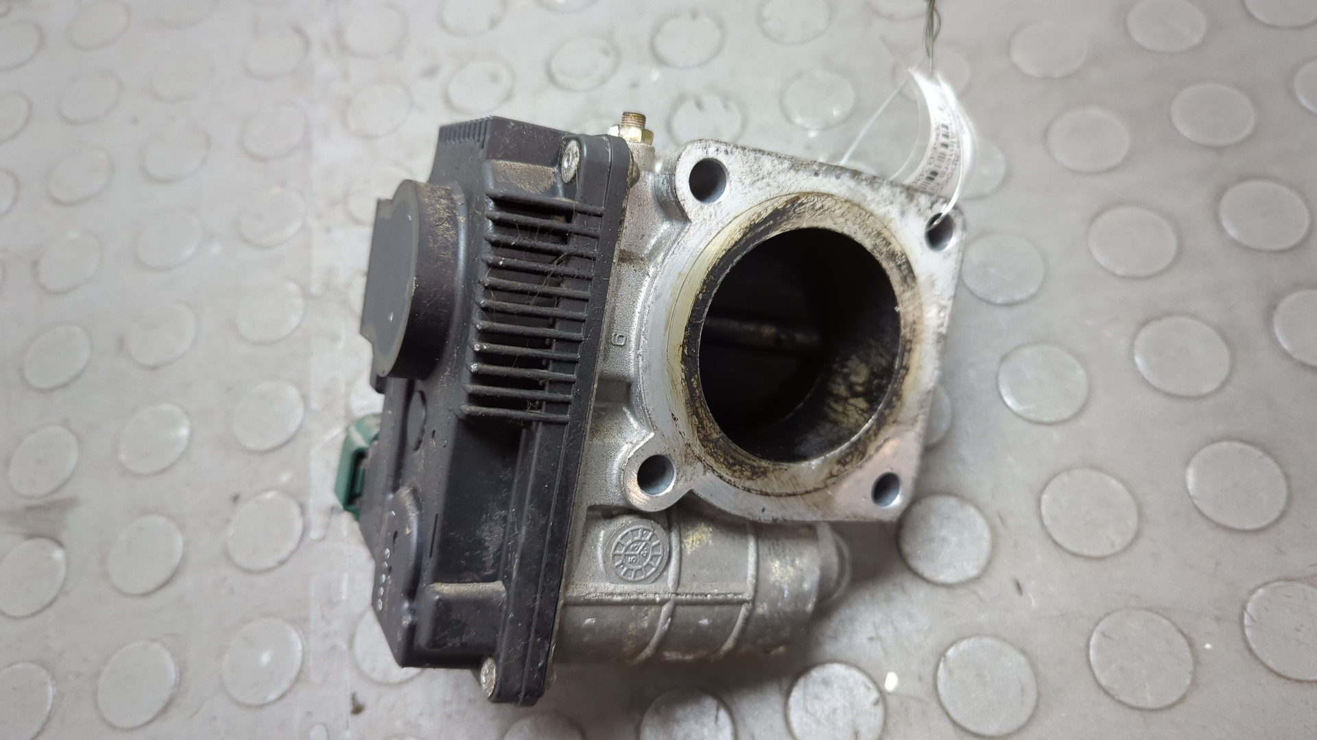 Заслонка дроссельная электрическая