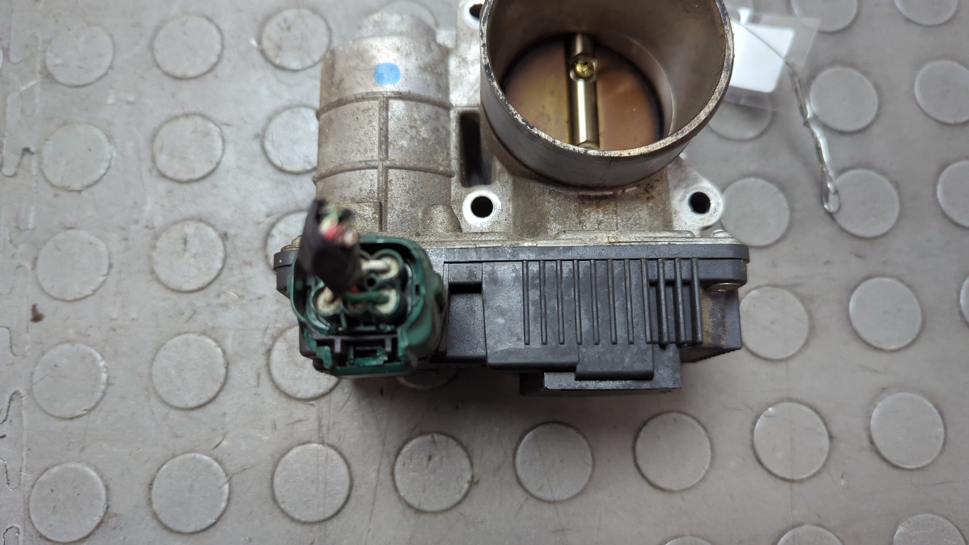 Заслонка дроссельная электрическая