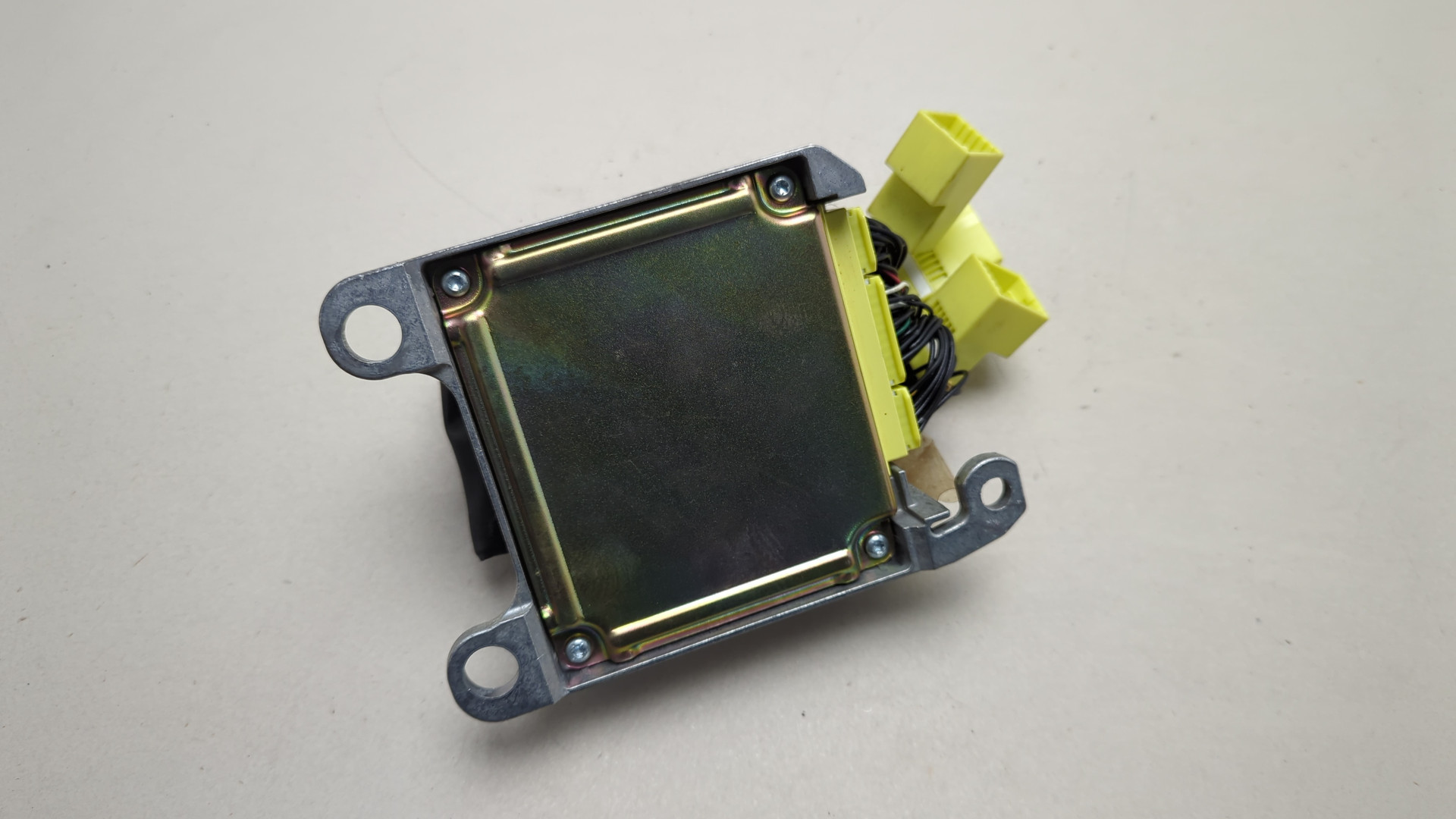 Блок управления подушек безопасности (AIR BAG)