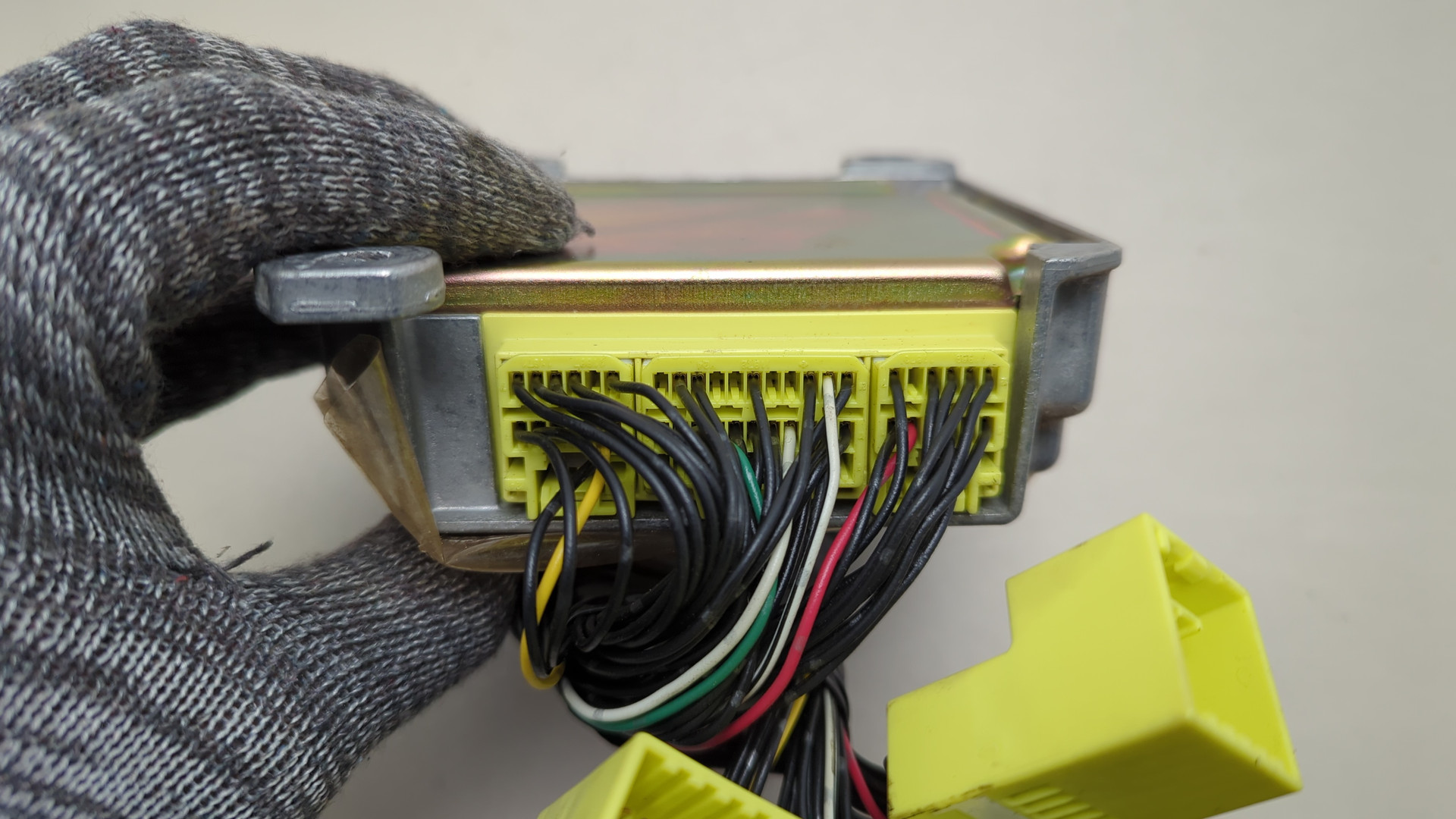 Блок управления подушек безопасности (AIR BAG)