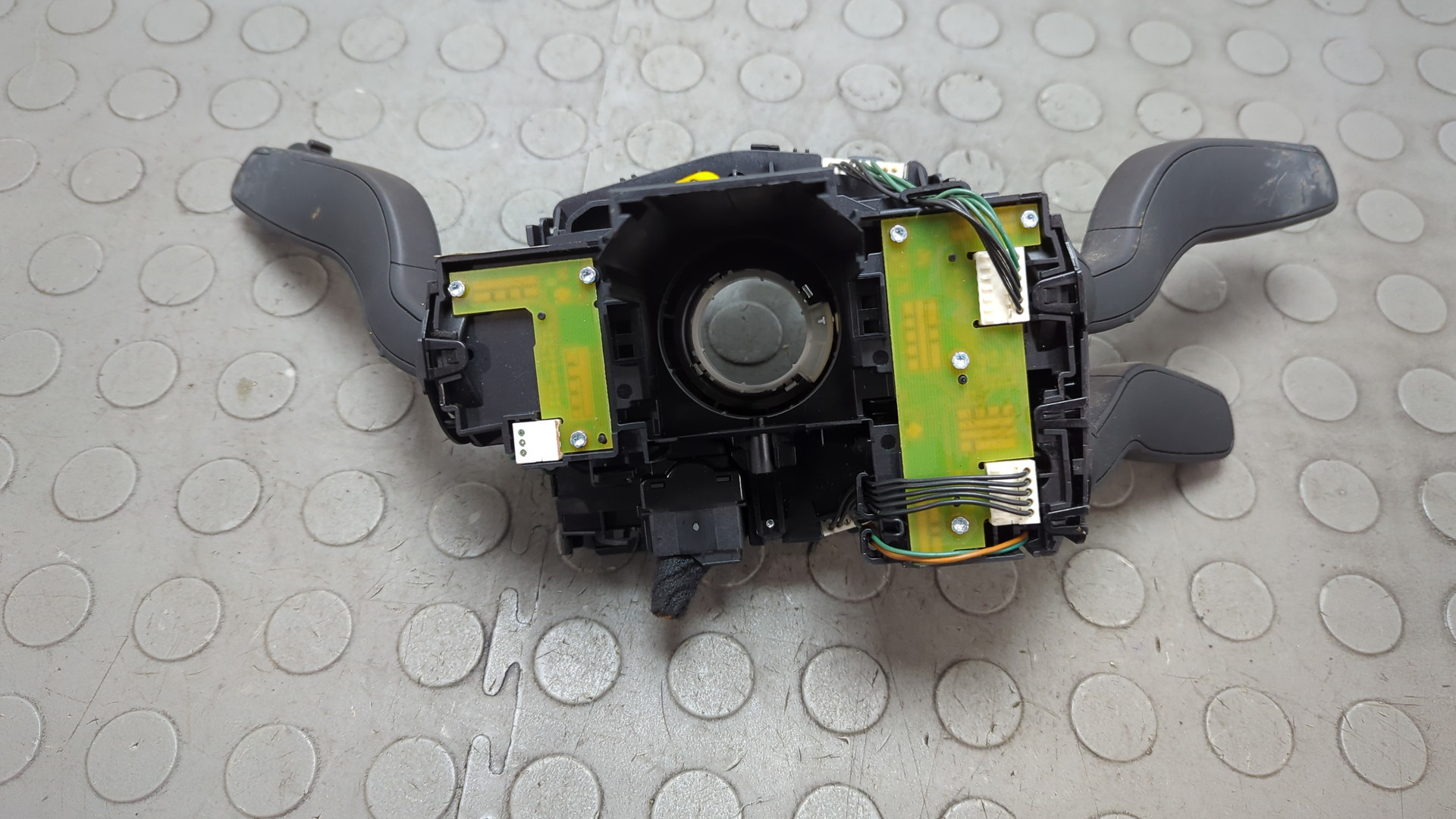 Переключатель подрулевой