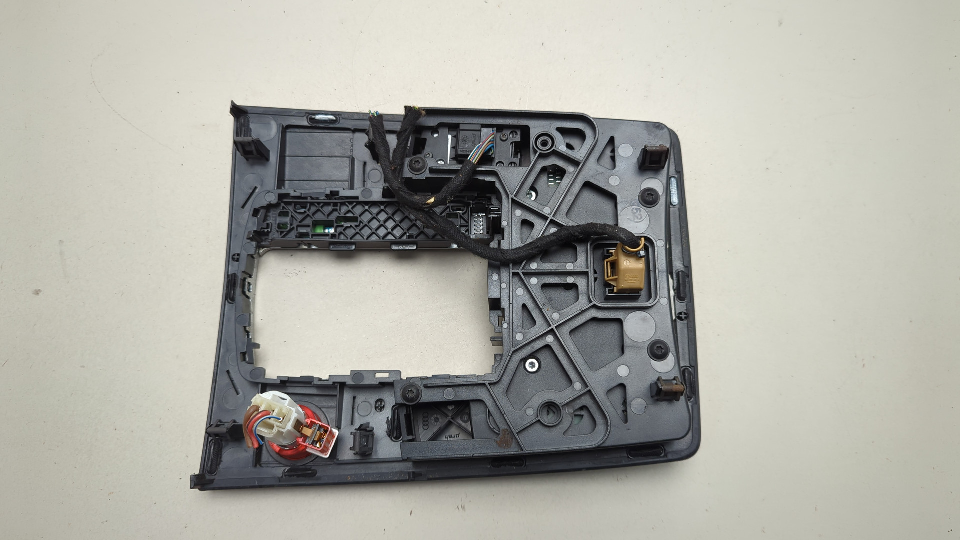 Кнопка многофункциональная