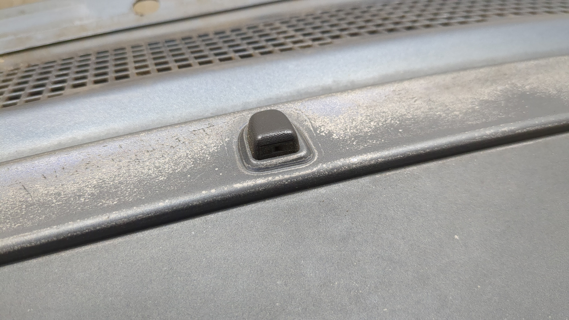 Решетка стеклоочистителей (Жабо)