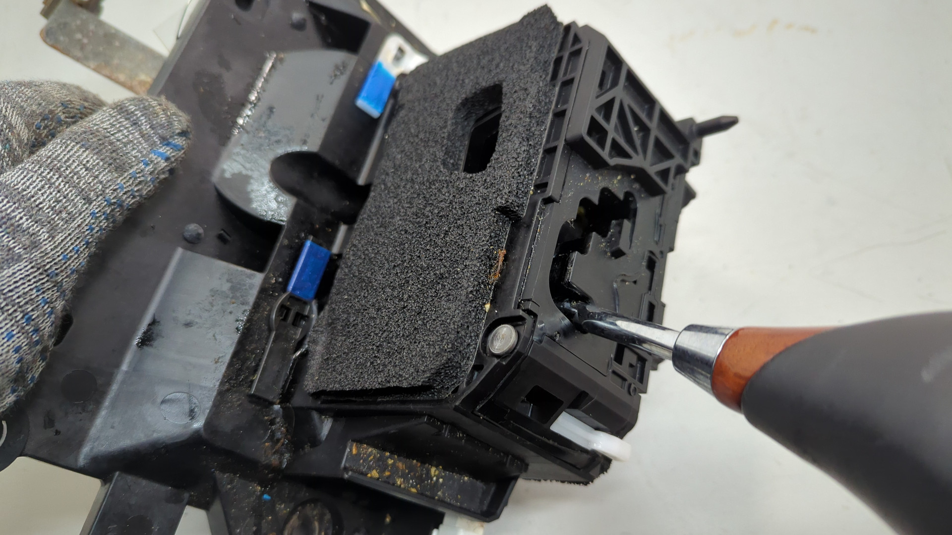 Кулиса МКПП / АКПП