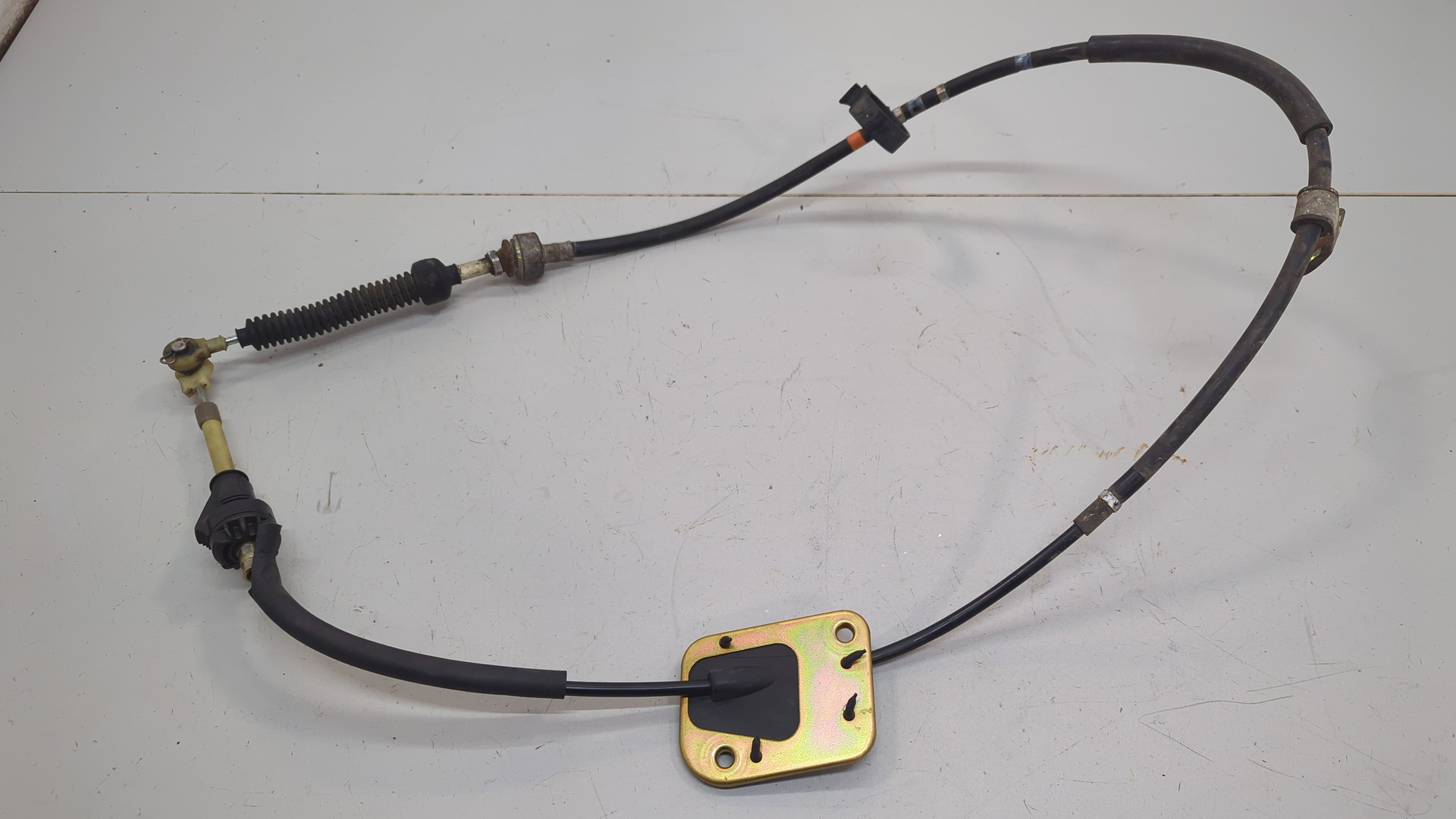 Трос КПП (выбора/переключения передач)