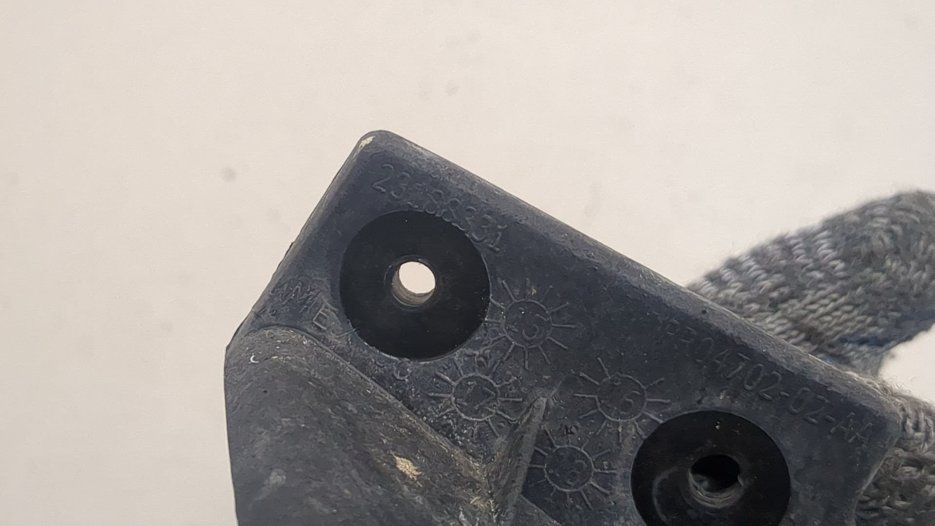 Брызговик задний правый