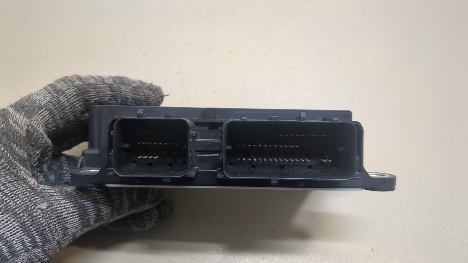 Блок управления подушек безопасности (AIR BAG)