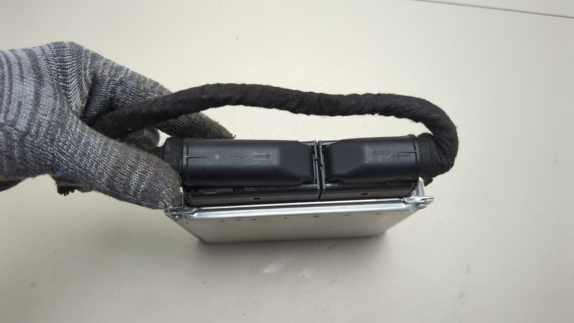 Блок управления подвеской