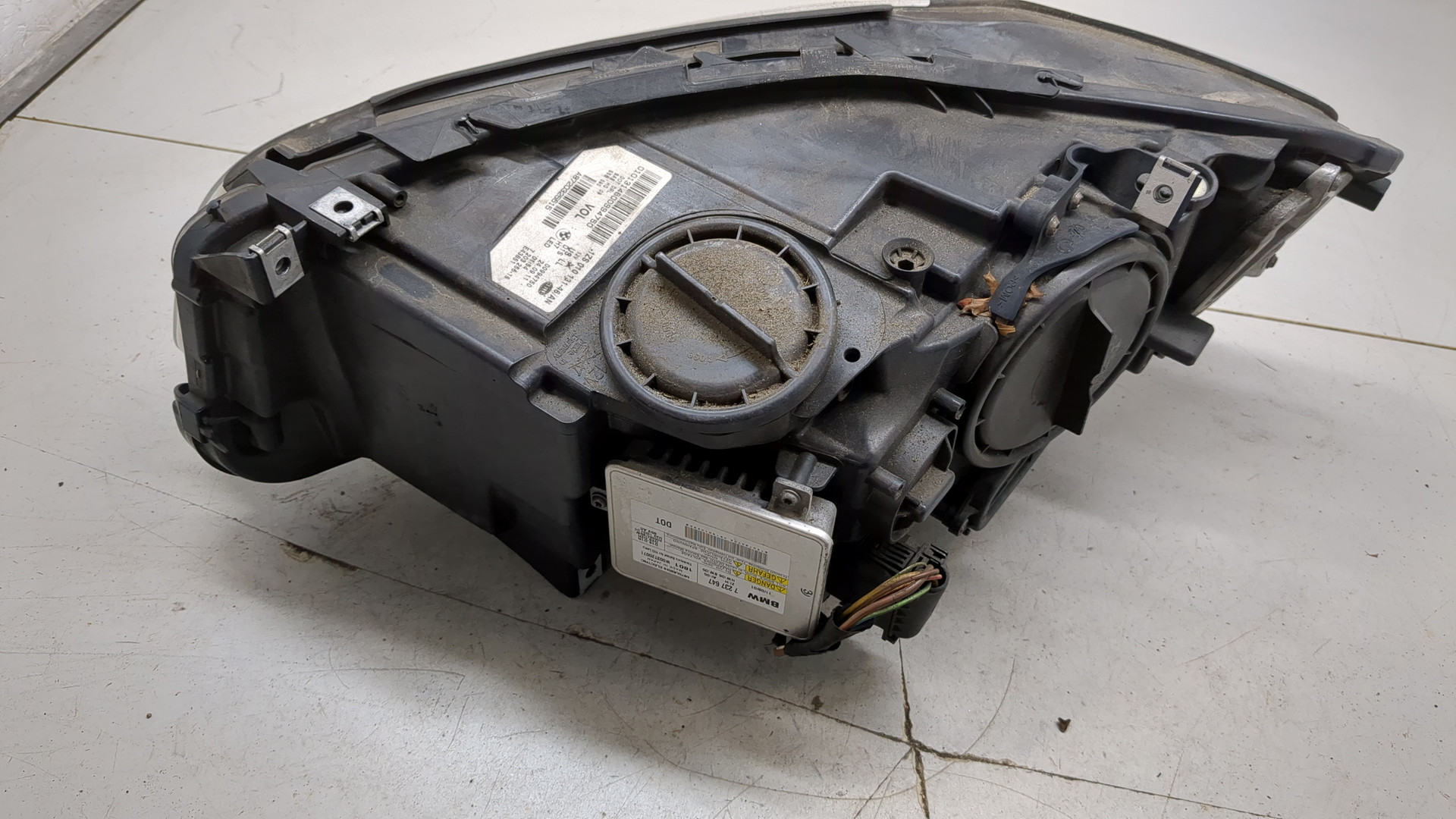 Фара правая