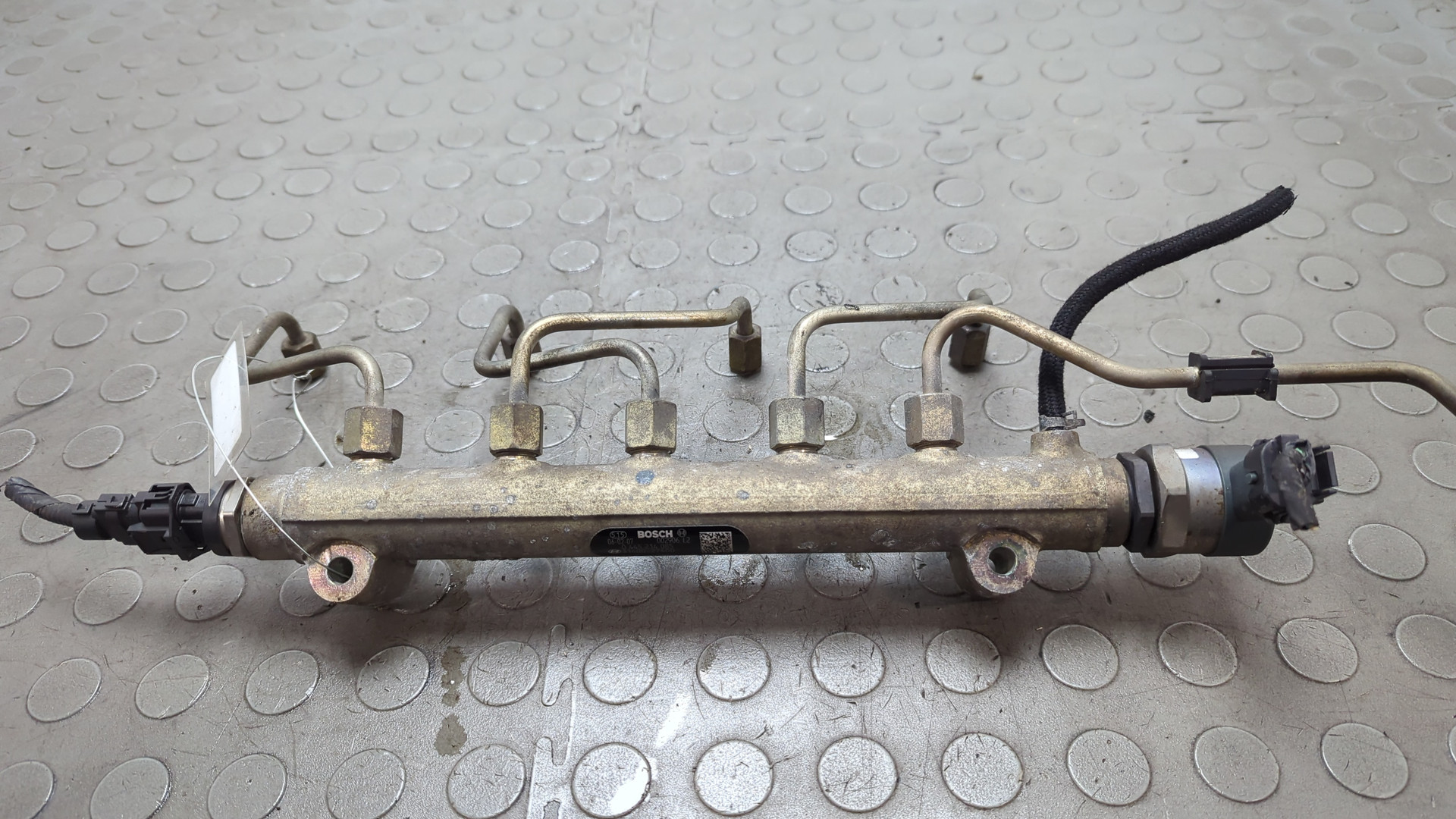 Рейка топливная (рампа)