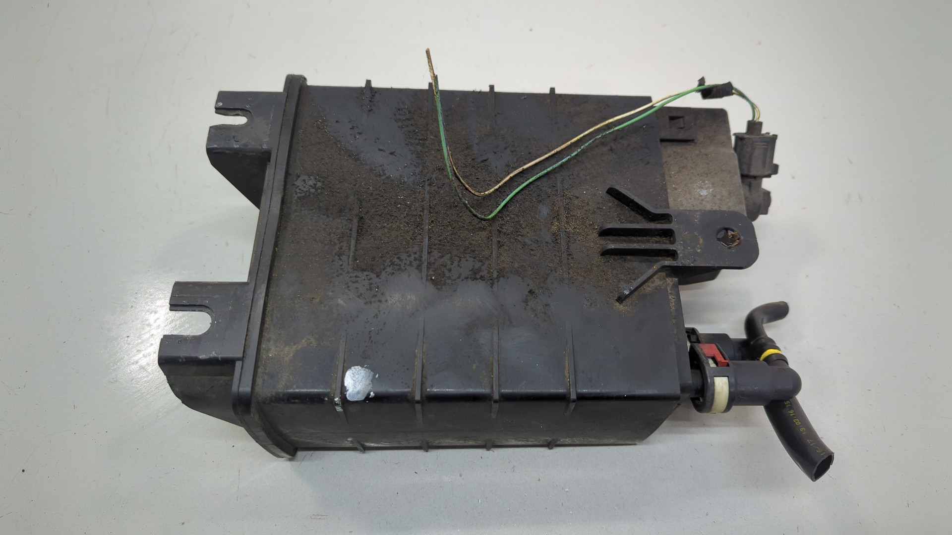 Абсорбер (фильтр угольный)