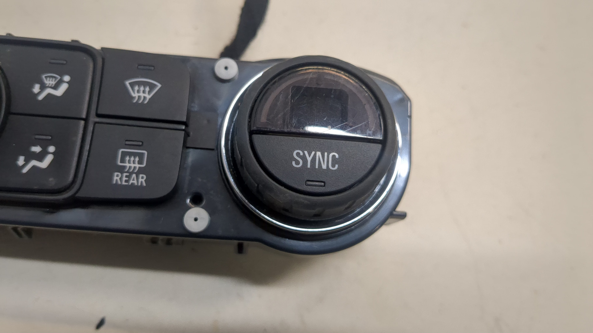 Переключатель отопителя