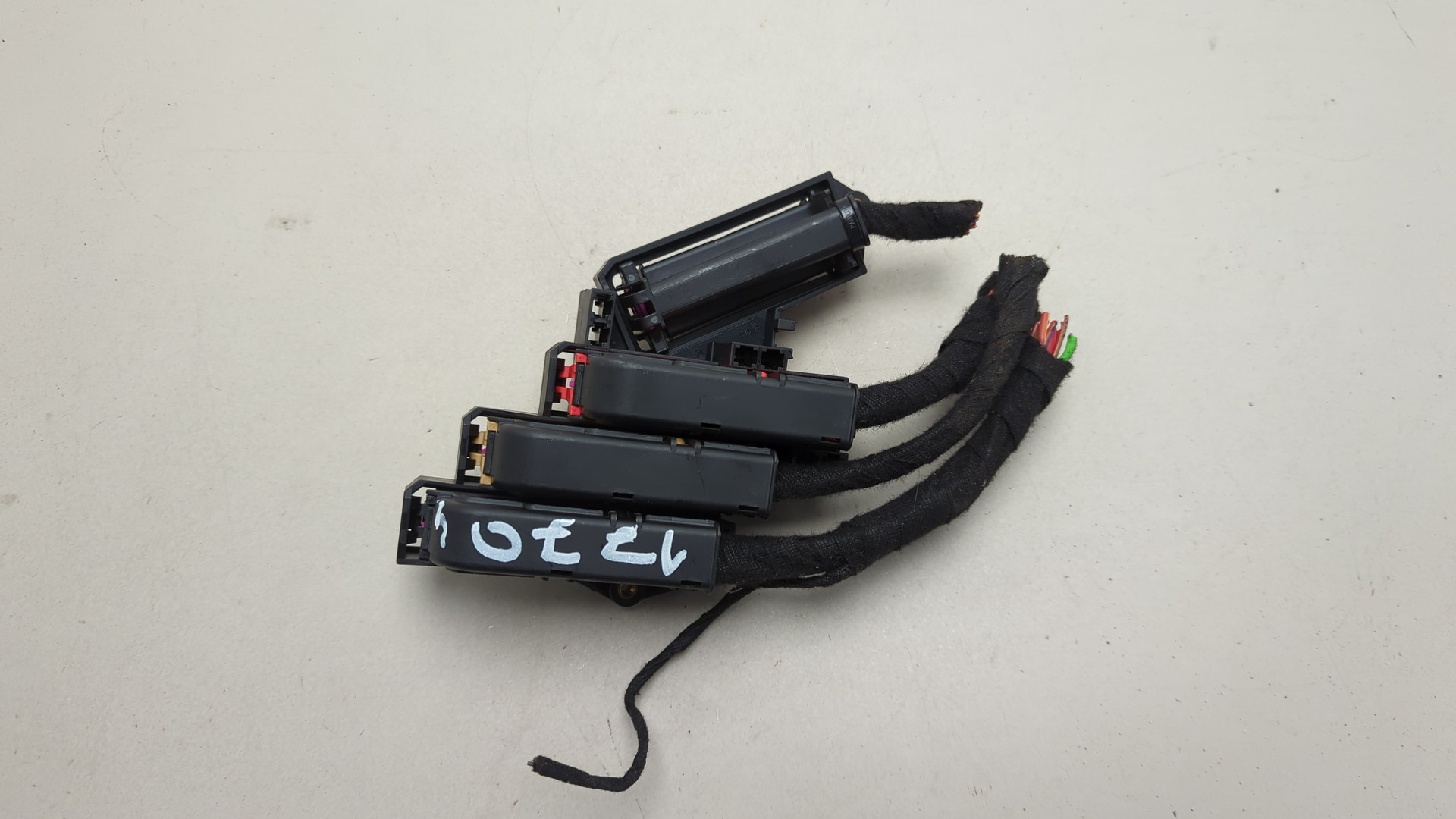 Блок предохранителей