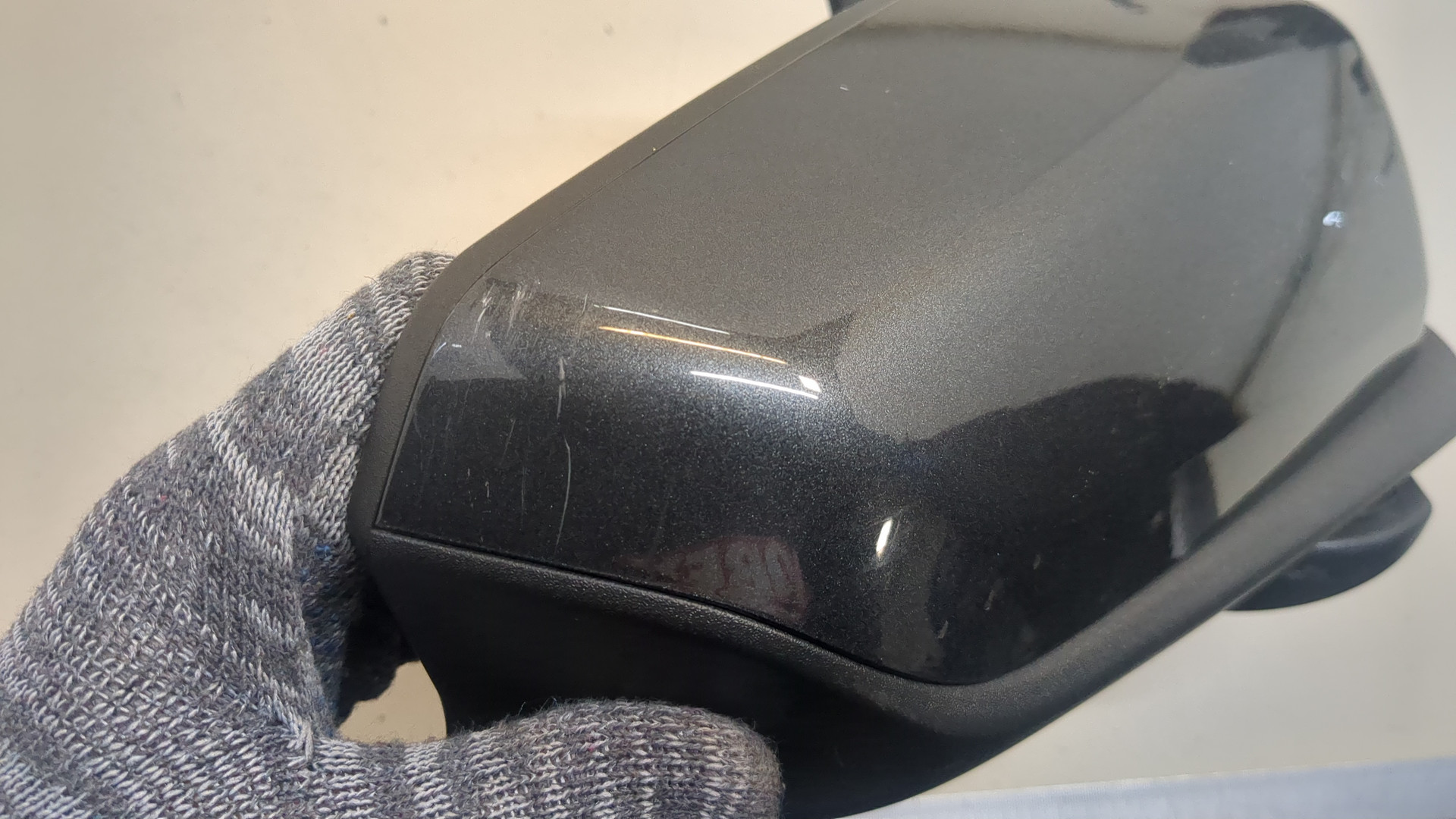 Зеркало правое электрическое