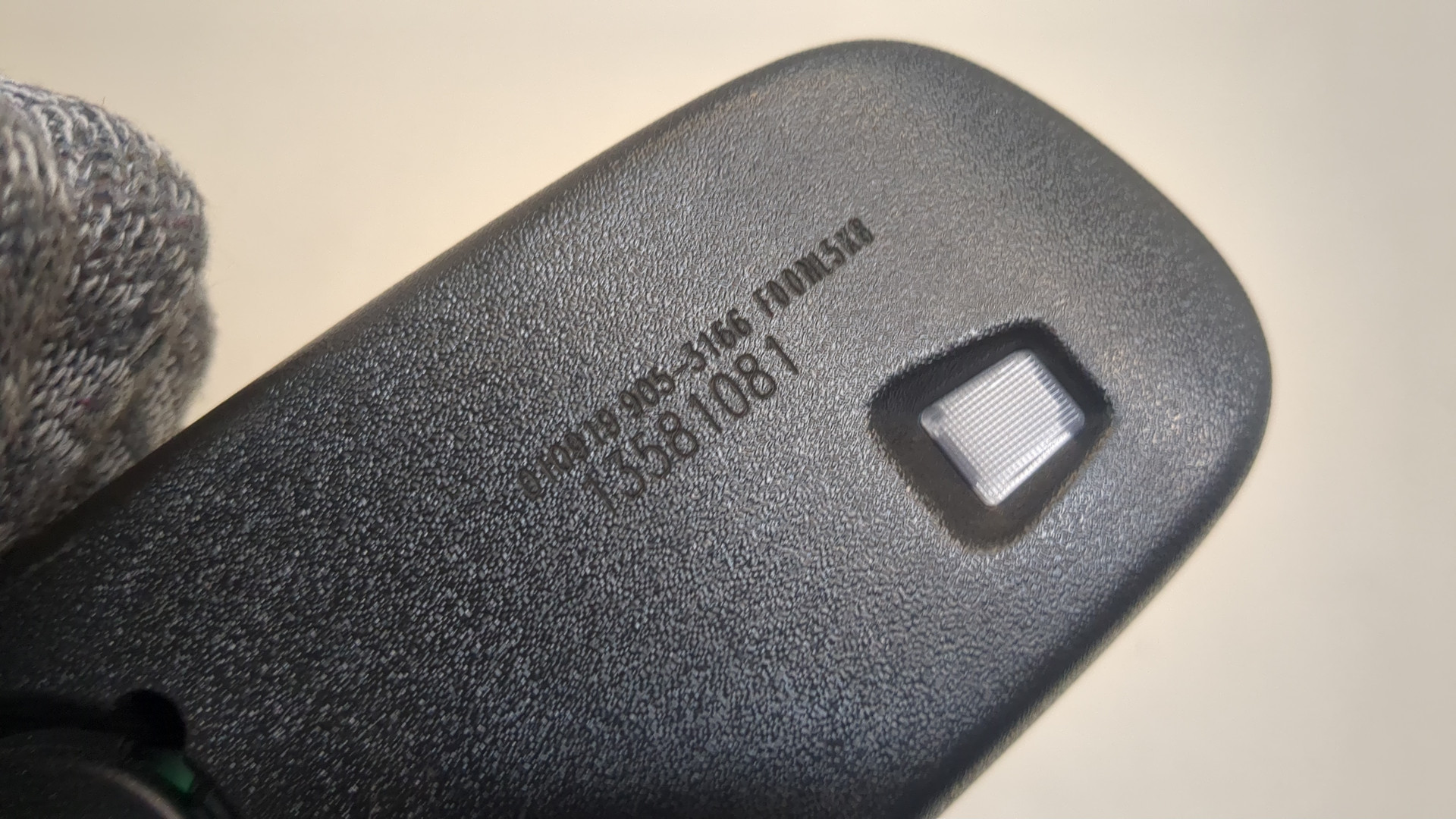 Зеркало заднего вида