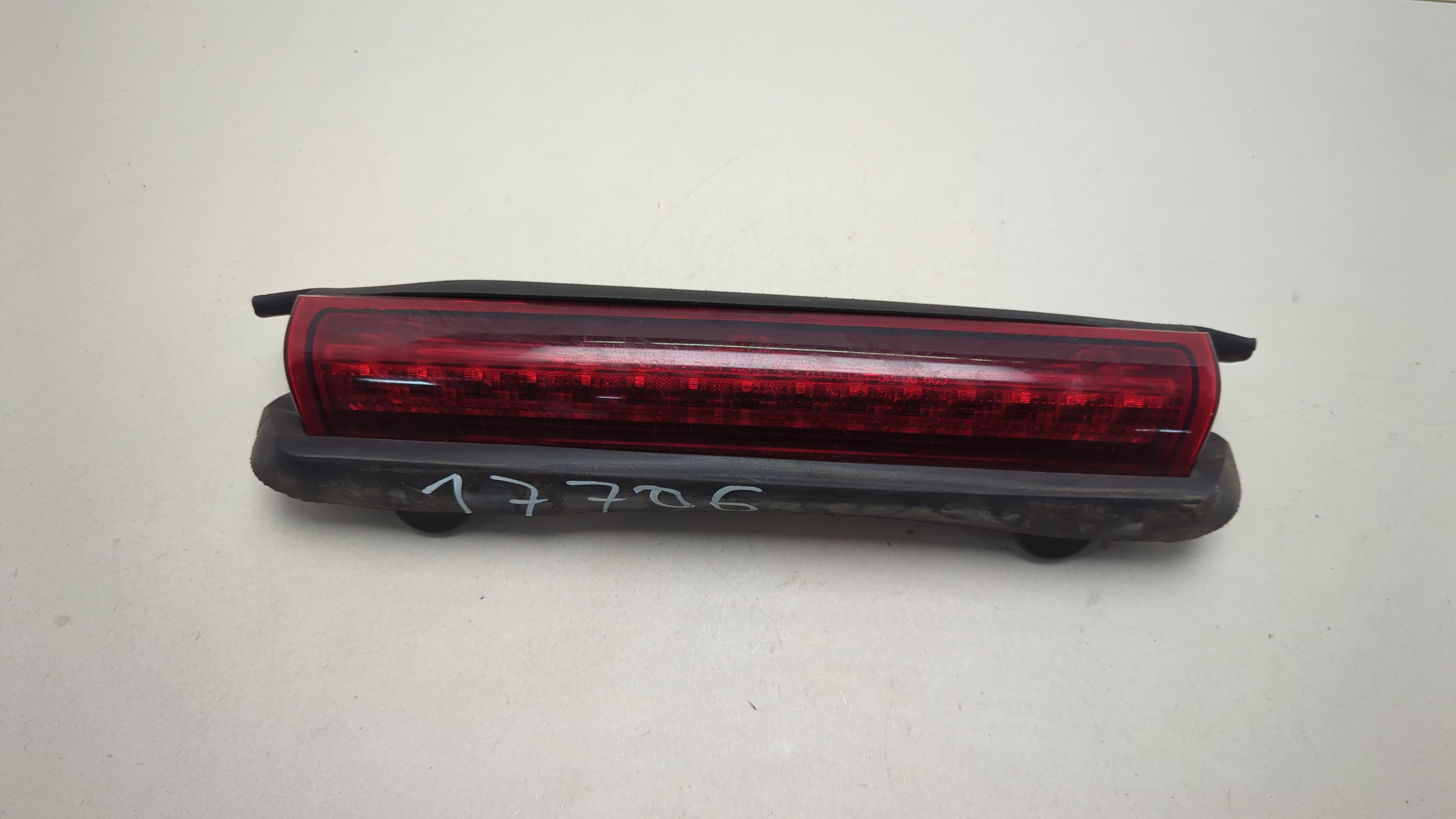 Фонарь задний (стоп сигнал)