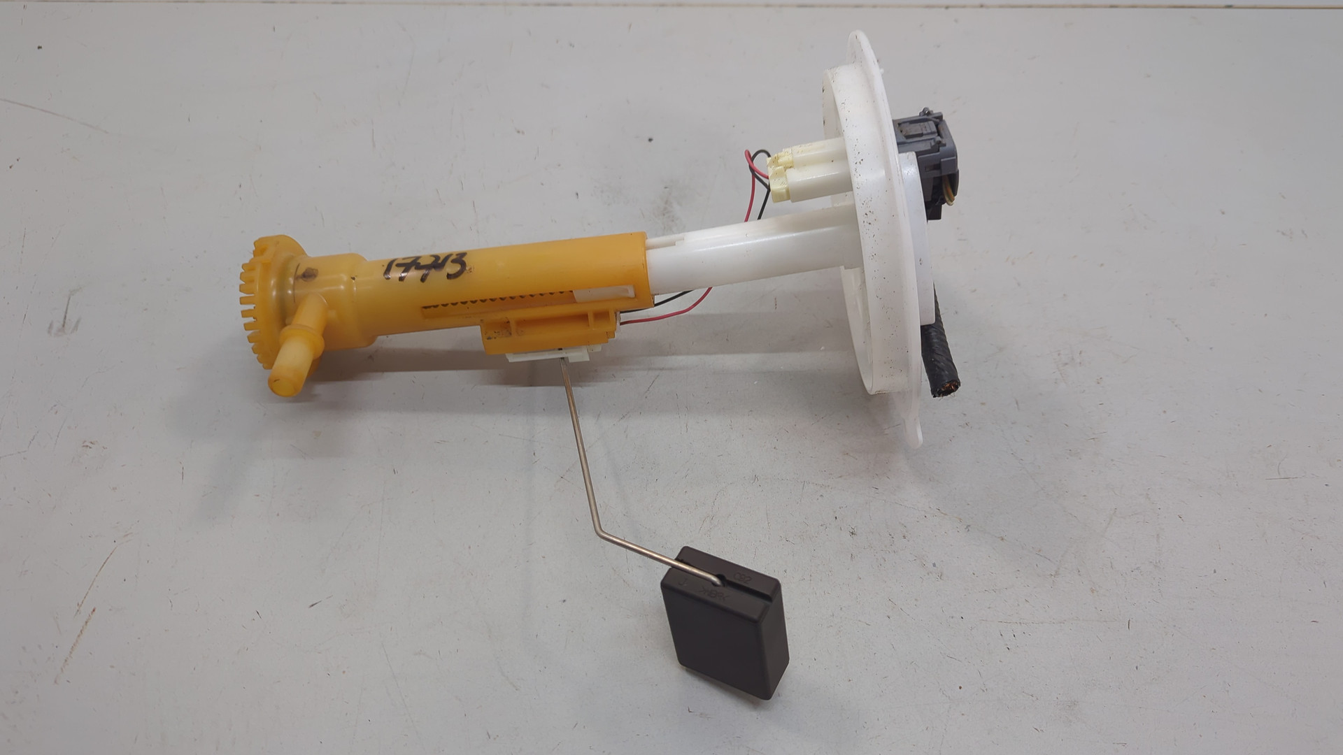 Датчик уровня топлива