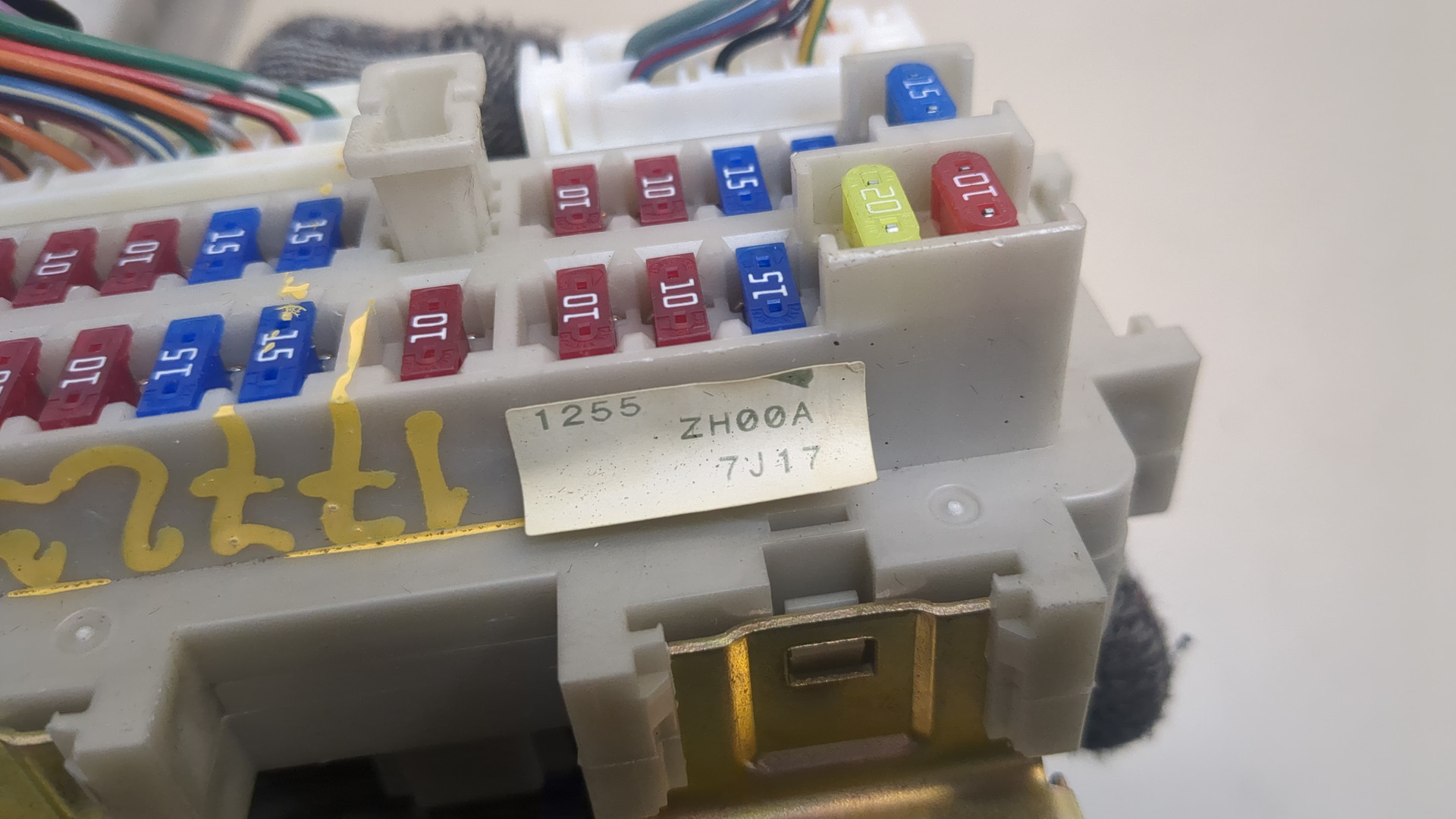 Блок предохранителей