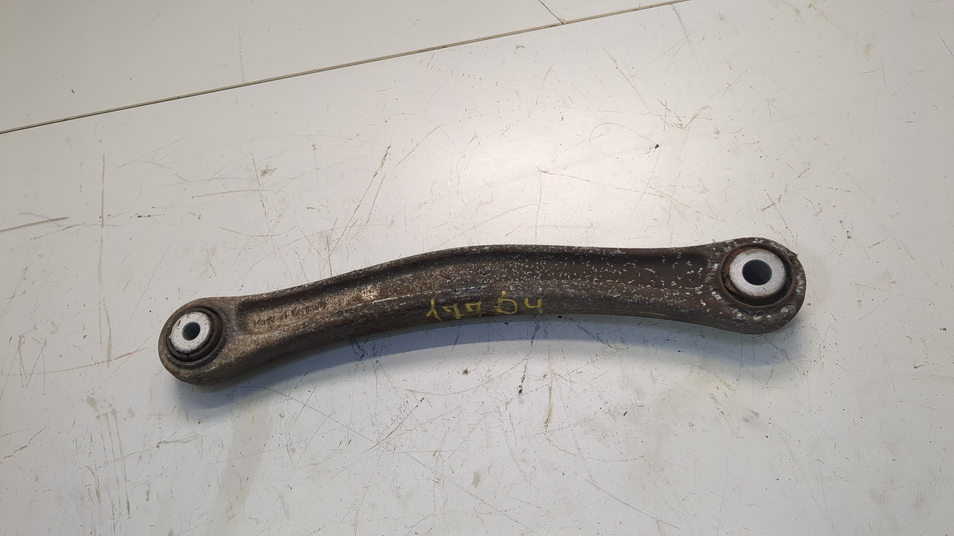 Рычаг задний