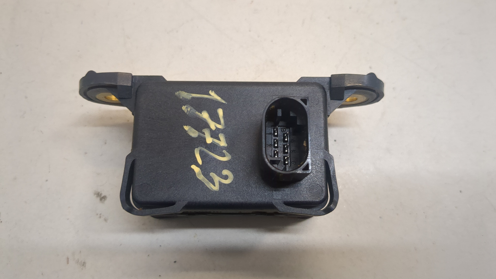 Датчик ускорения