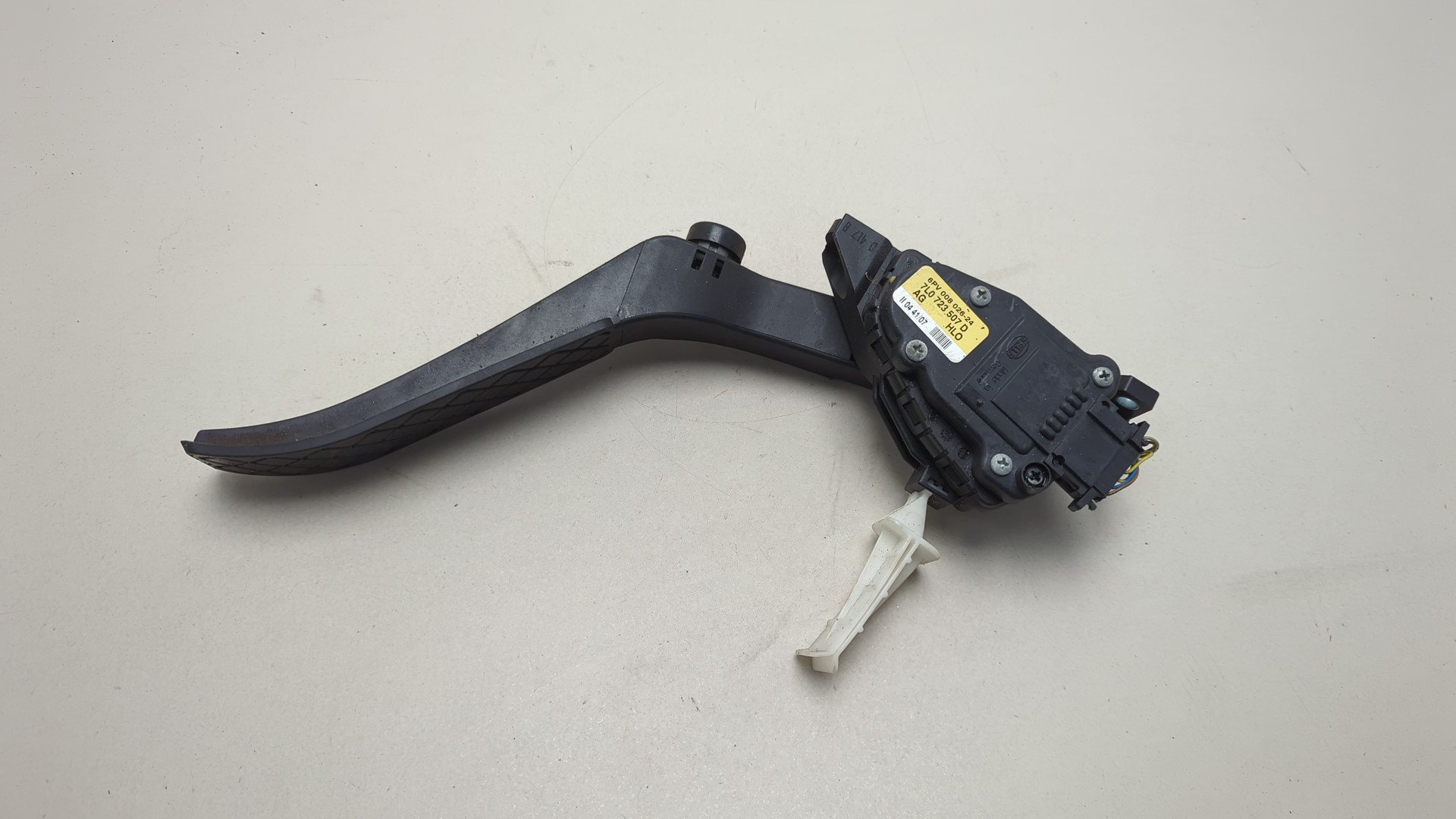 Педаль газа