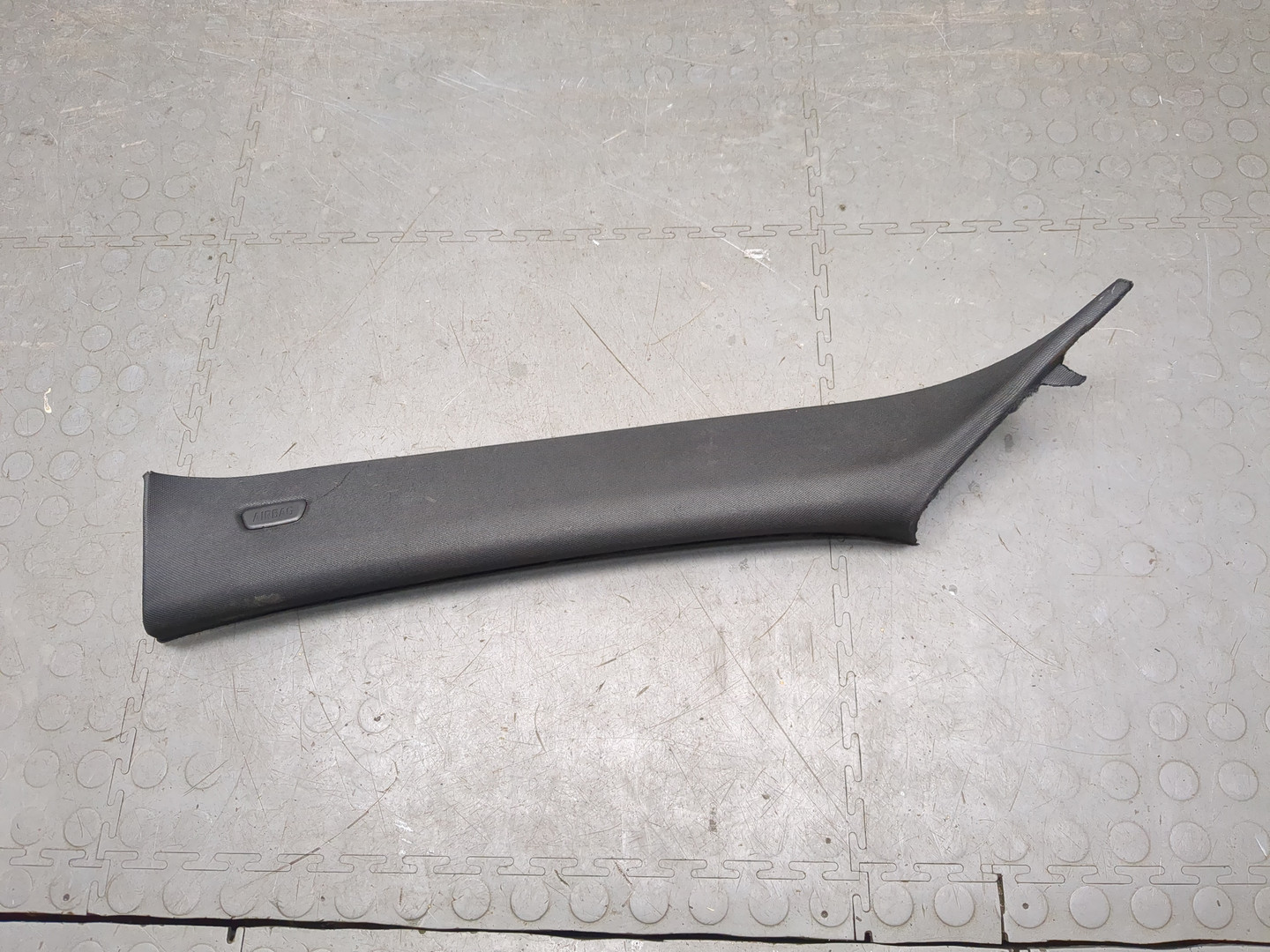 Обшивка стойки