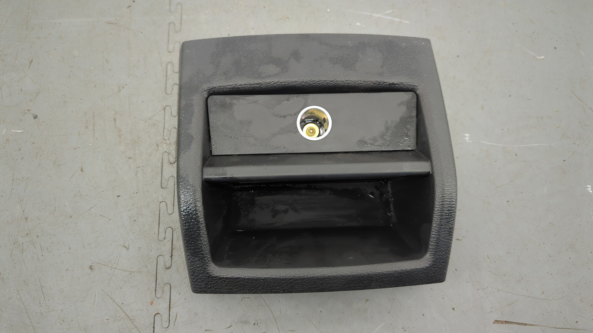 Пепельница