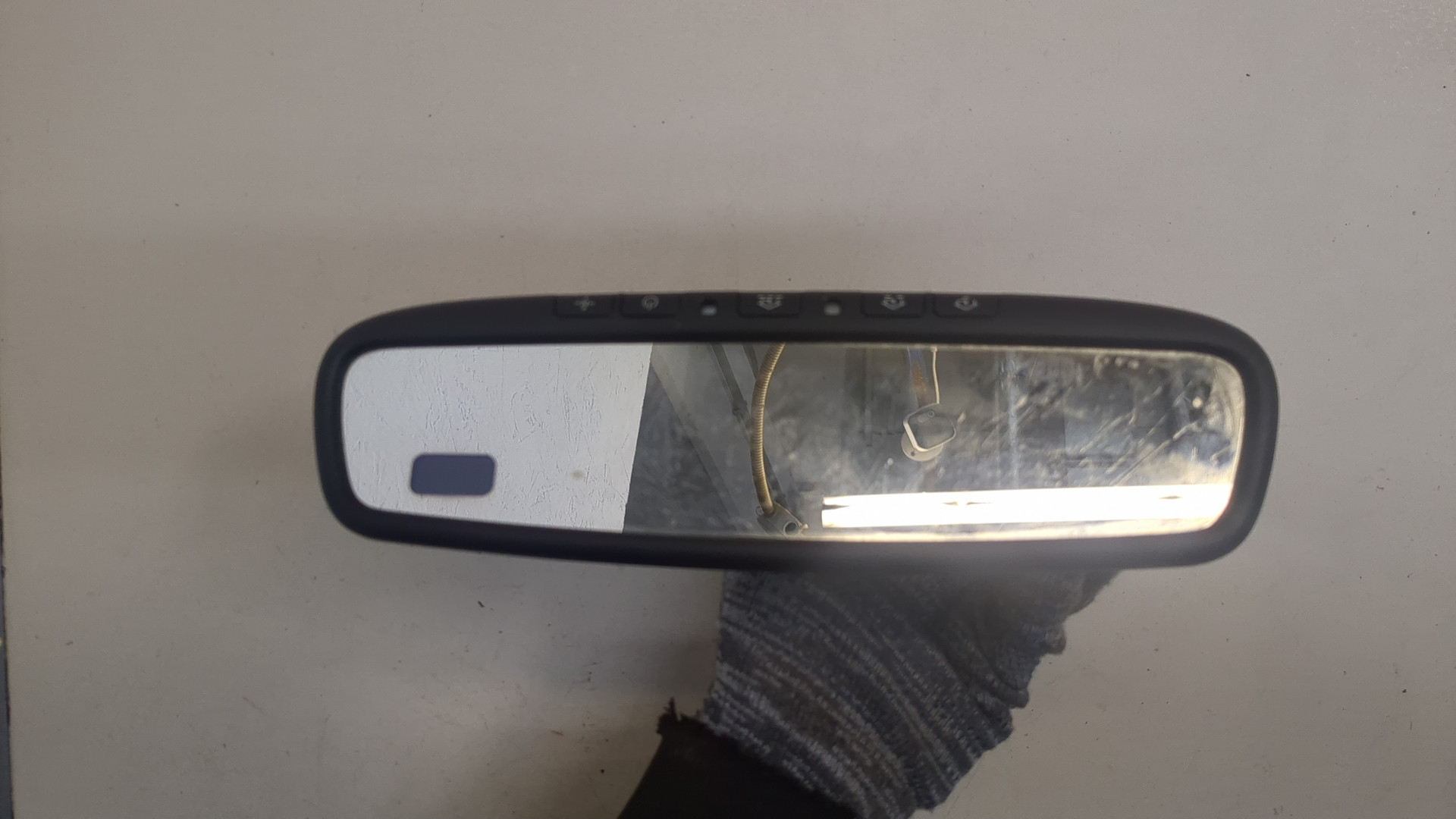 Зеркало заднего вида