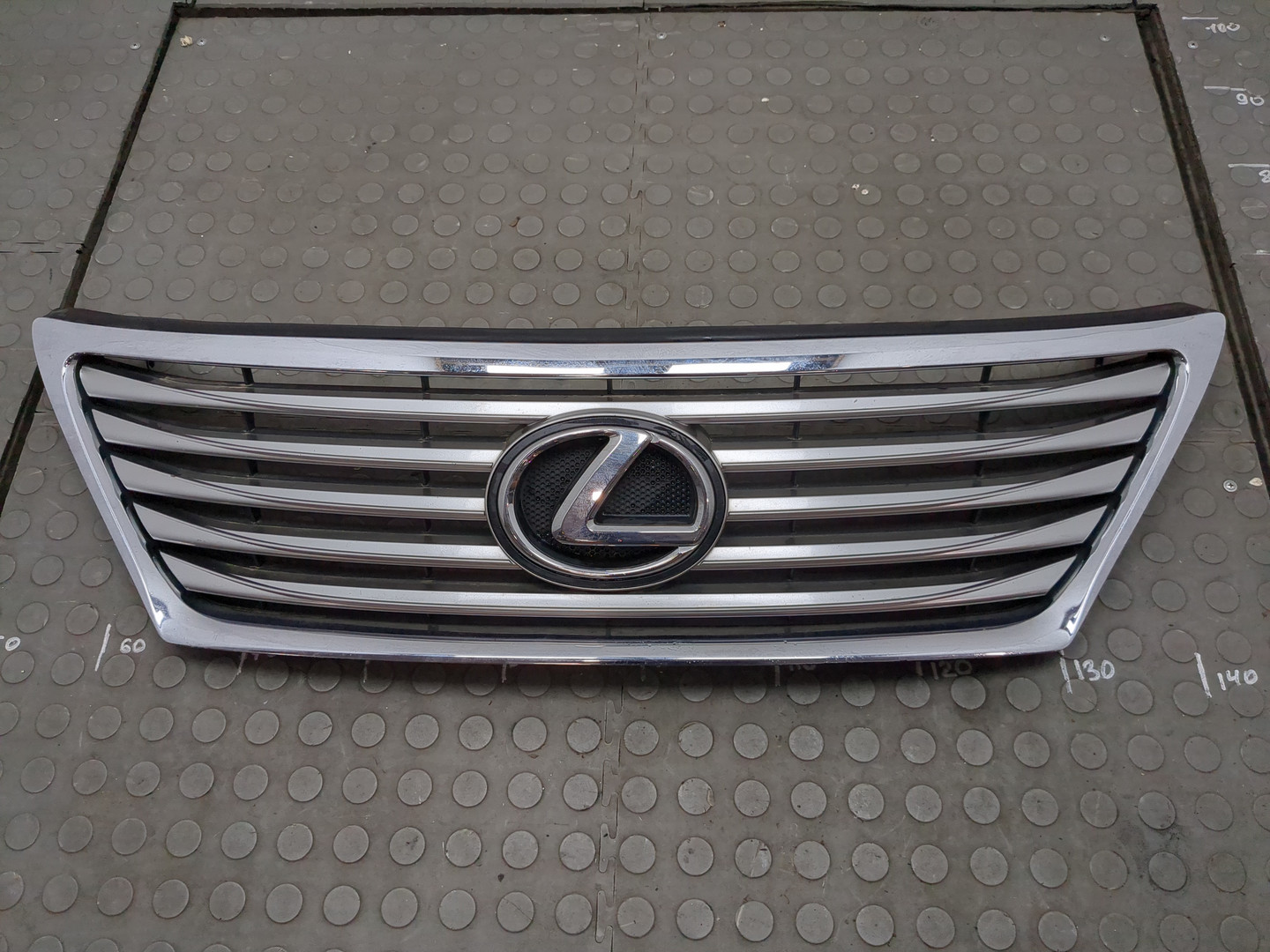 Решетка радиатора