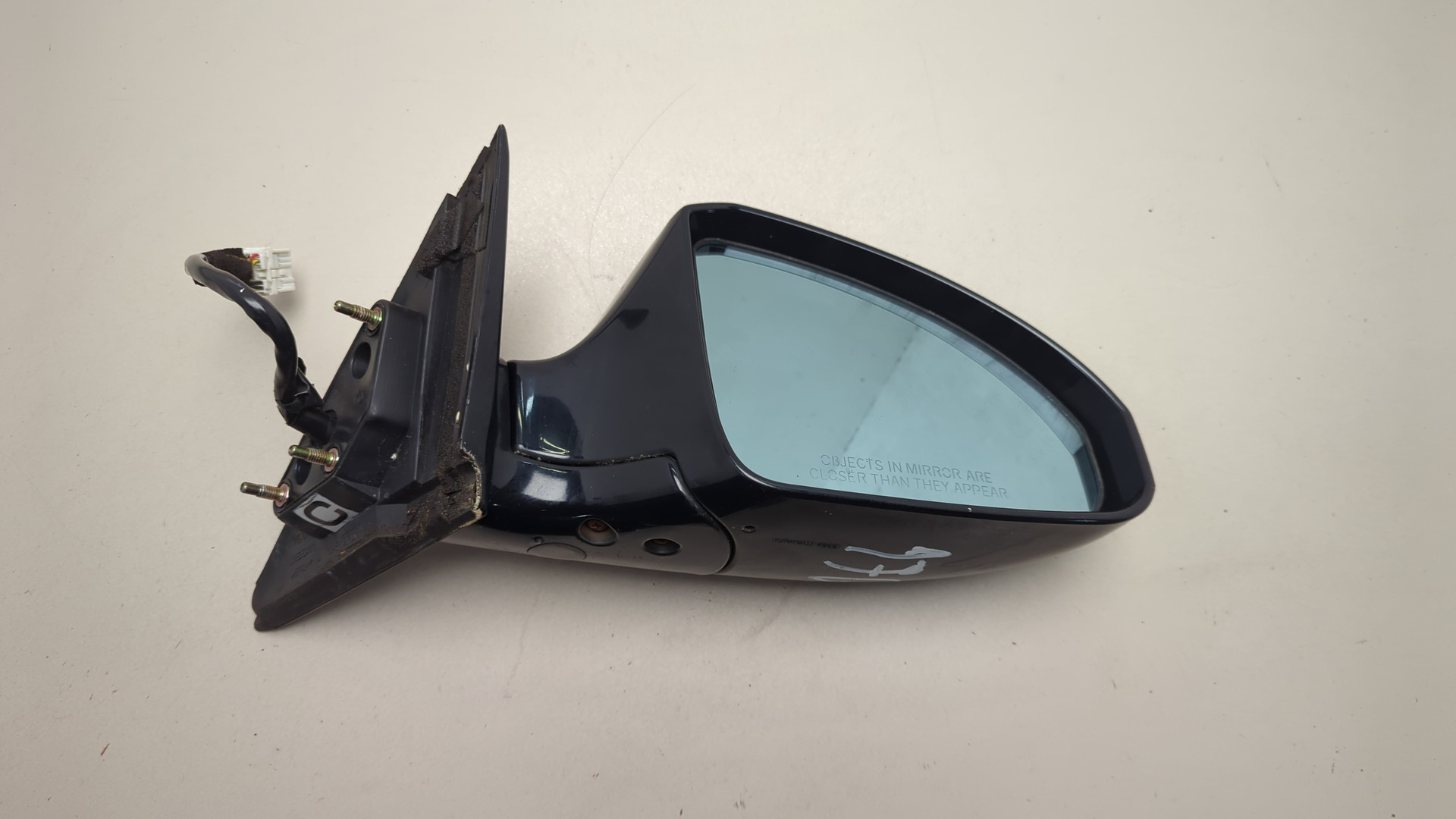 Зеркало правое электрическое