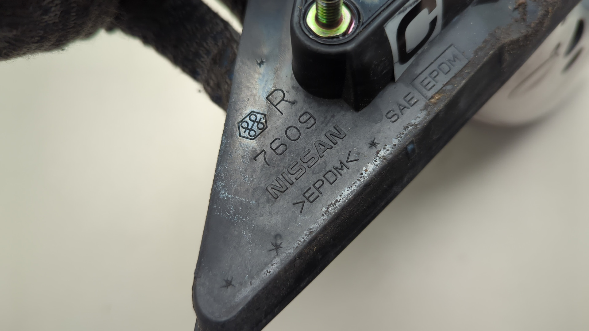 Зеркало правое электрическое