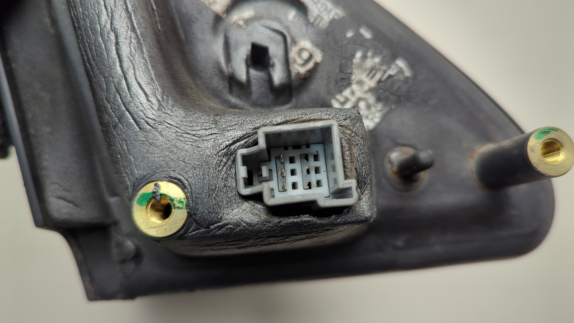 Зеркало левое электрическое