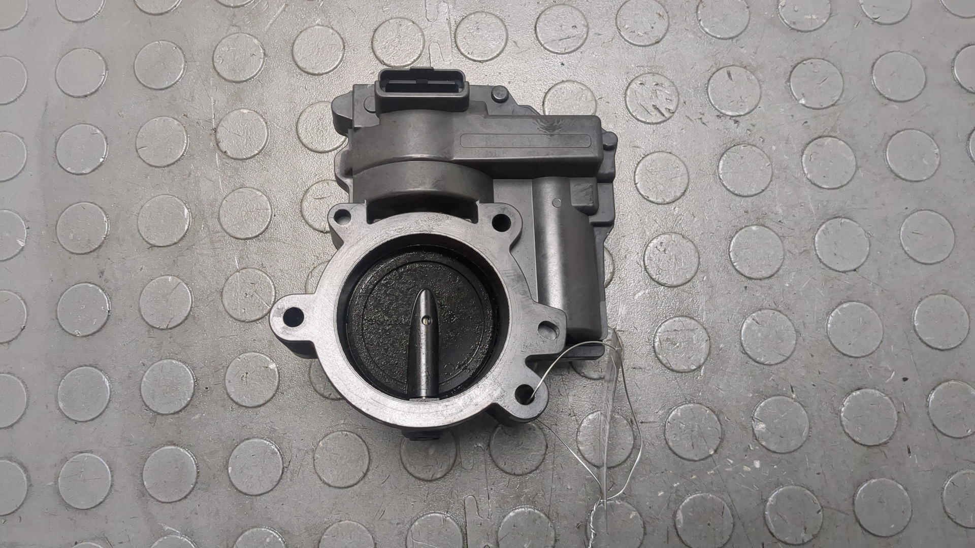 Заслонка дроссельная электрическая