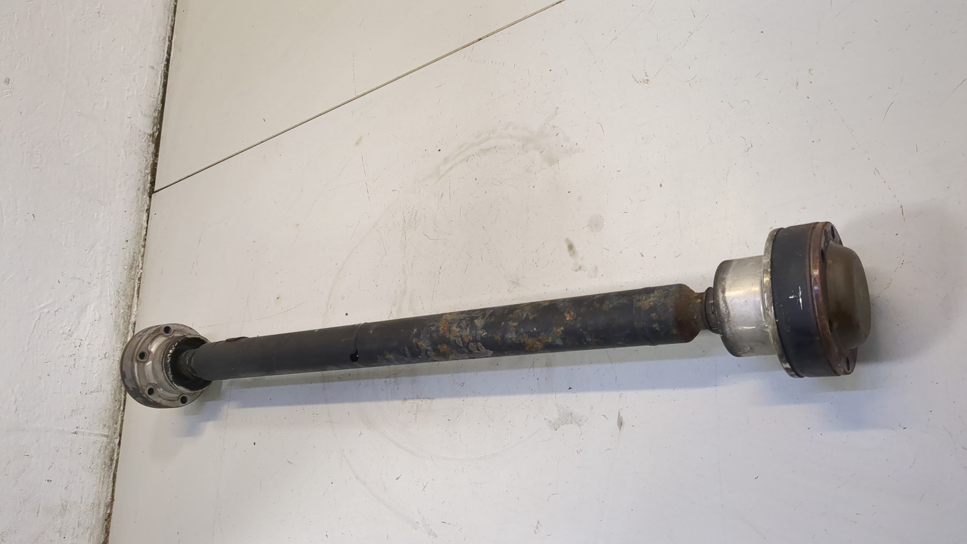 Вал карданный передний