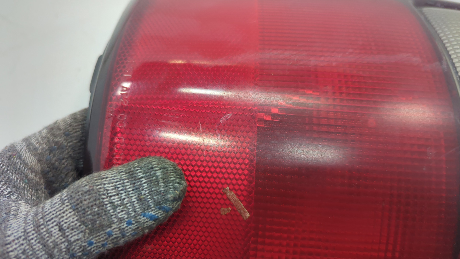 Фонарь задний левый