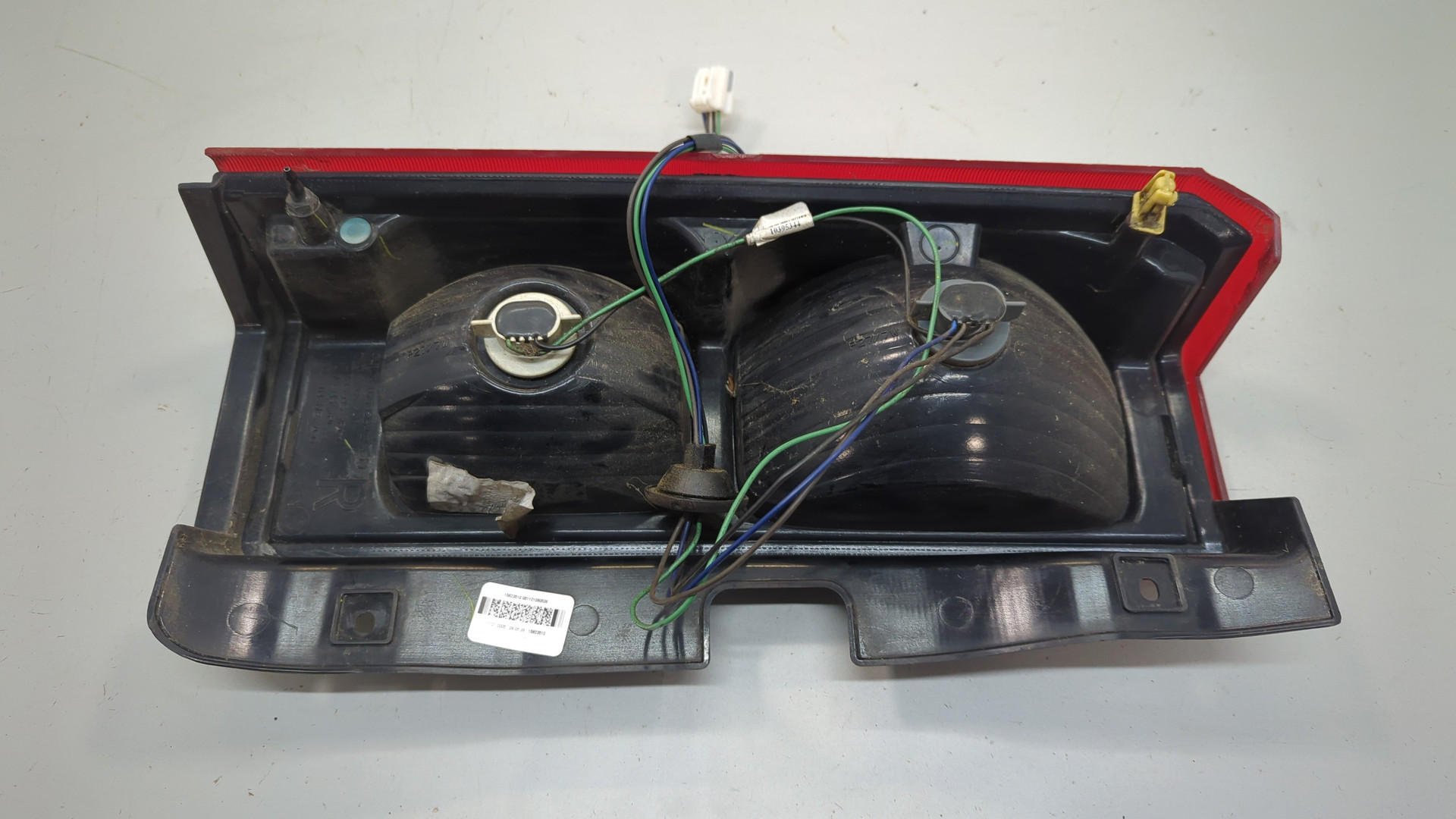 Фонарь задний правый