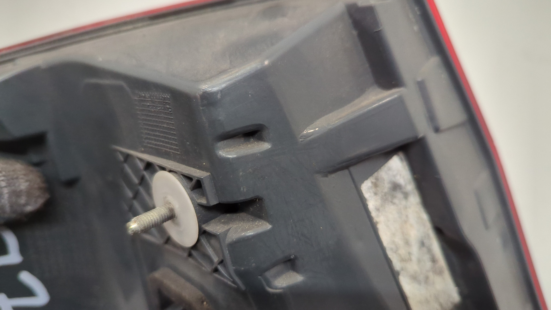 Фонарь задний правый