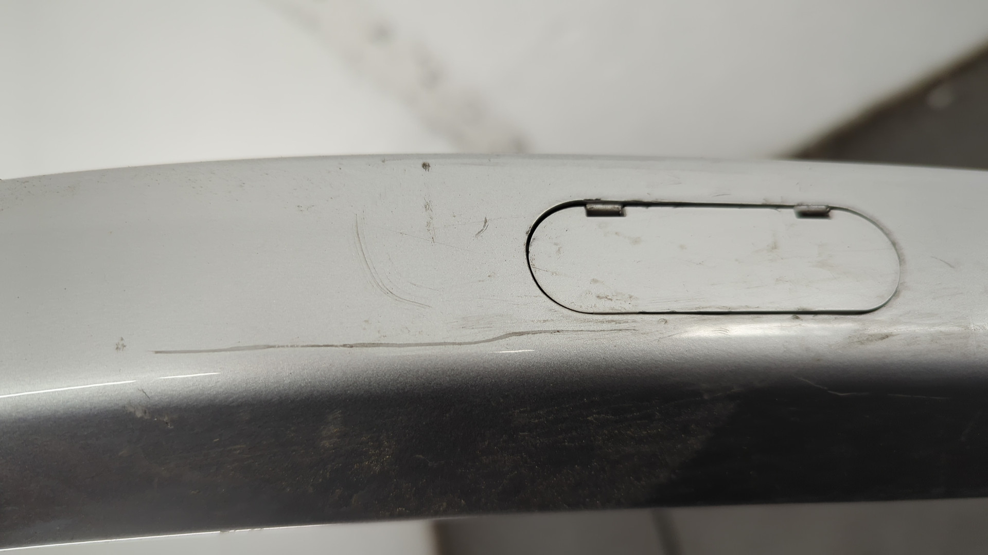 Рейлинг (релинг) правый (планка на крышу)