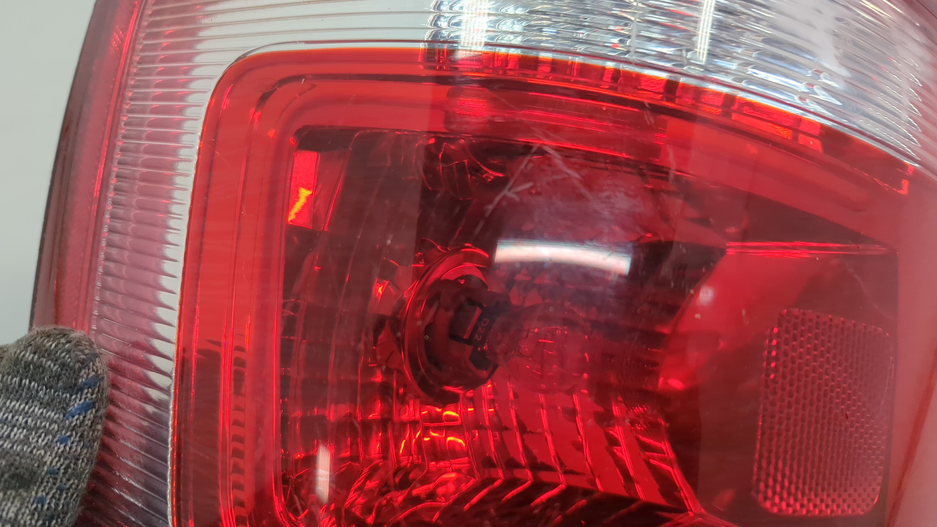 Фонарь задний левый