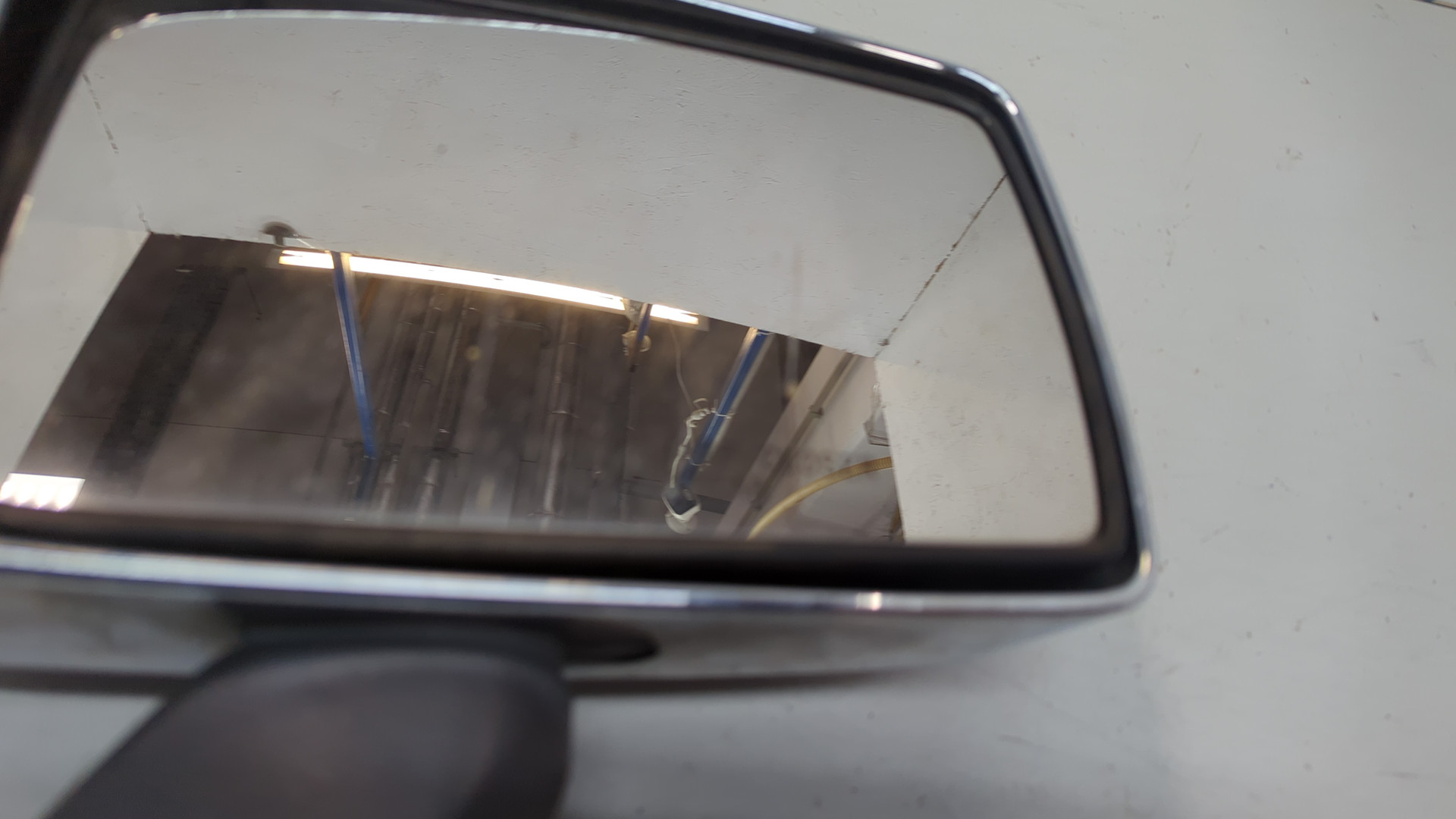 Зеркало правое электрическое